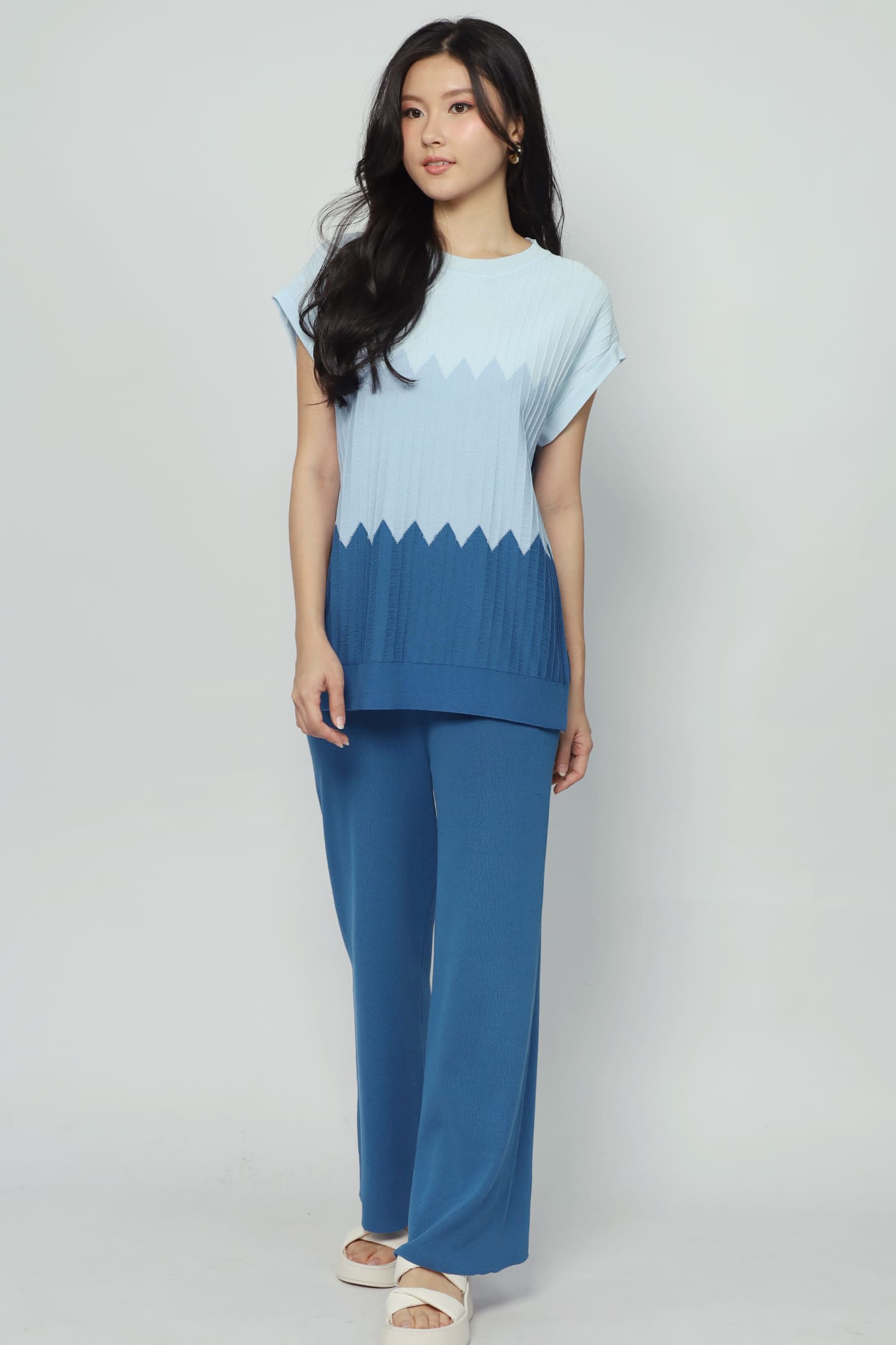 Backorders Julia Knit Gradient 2 in 1 Knit Top and Pants Set
