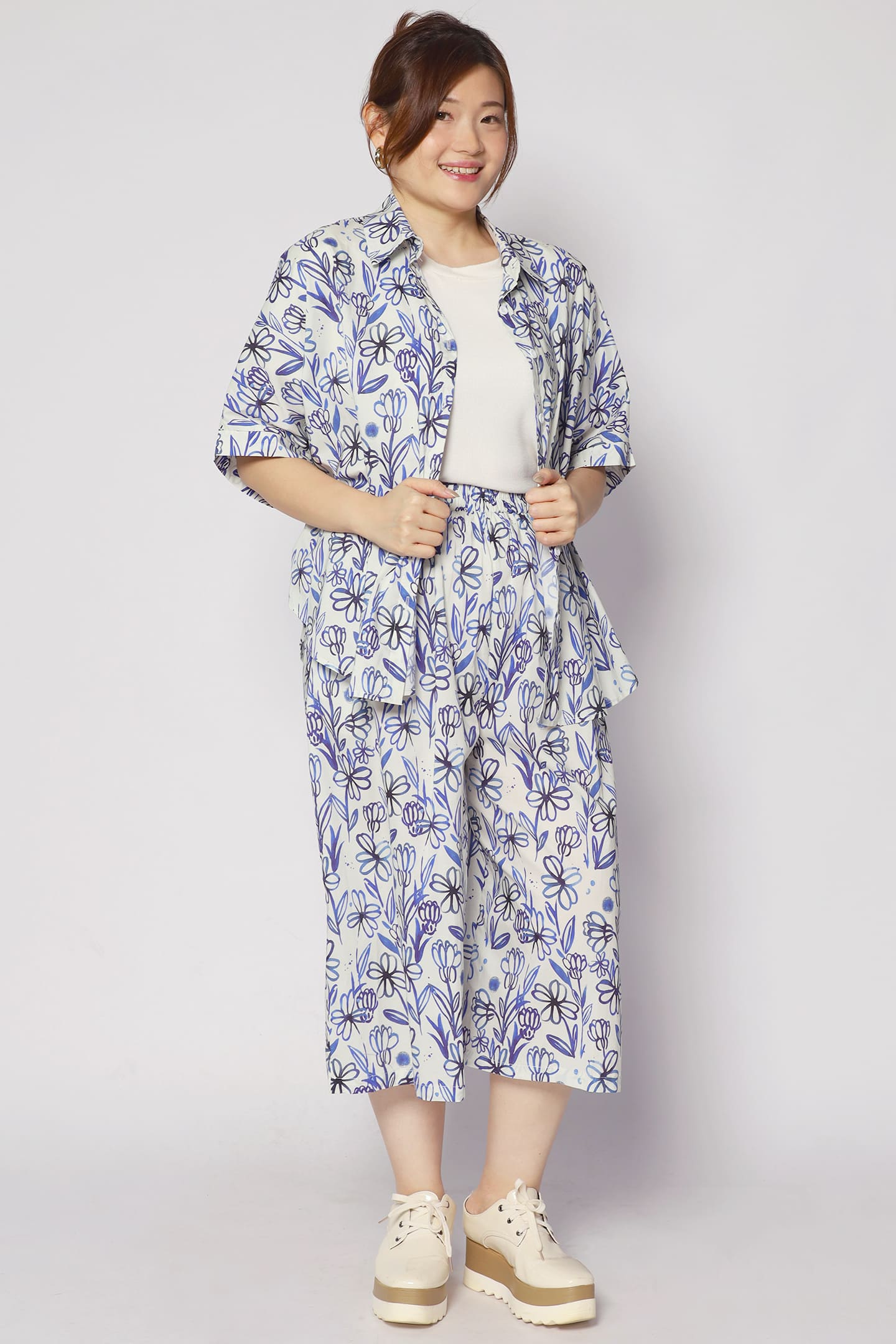 Backorders Kissy Floral Top