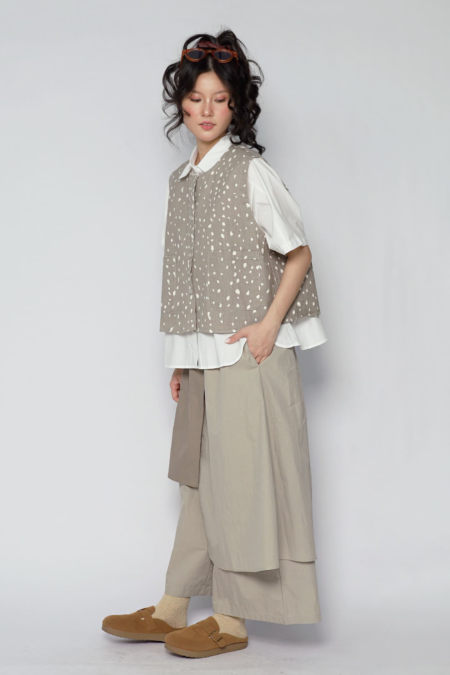 JOY - Kline Abstract Top in Light Grey