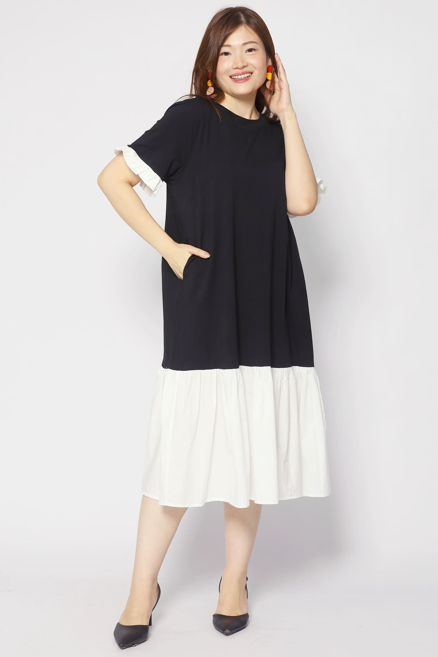 Krista Dress in Black White