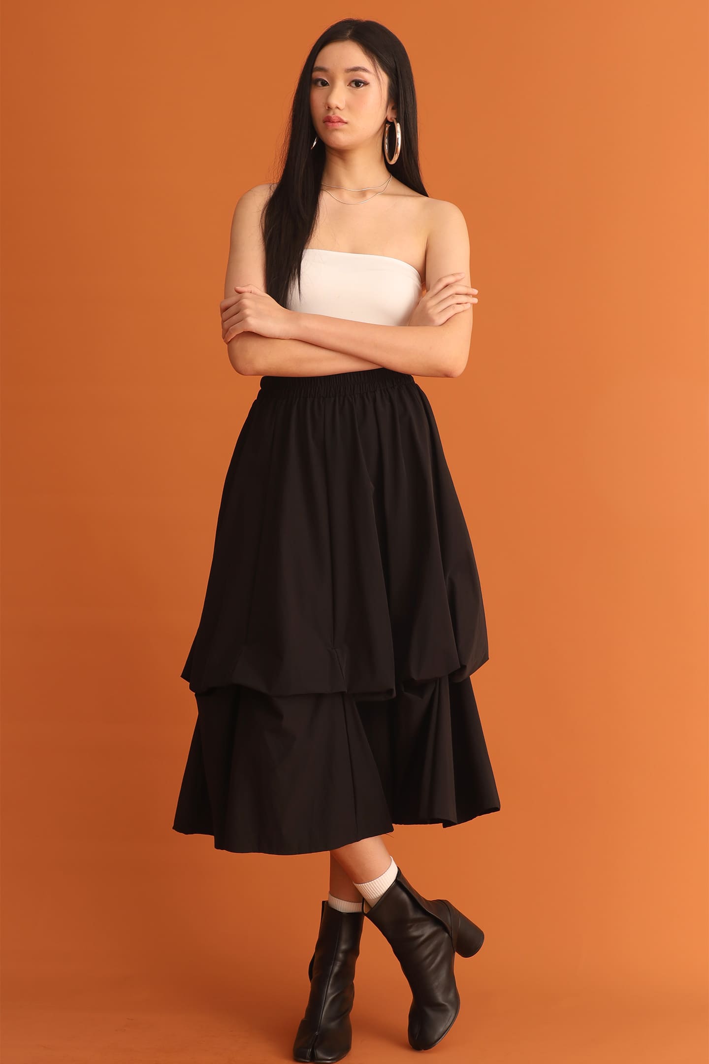 CHOSEN - Kwon Bubble Layered Skirt in Black