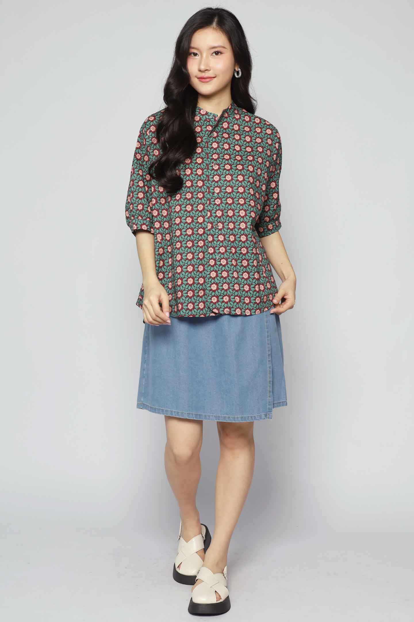 Liam Top in Green Envy