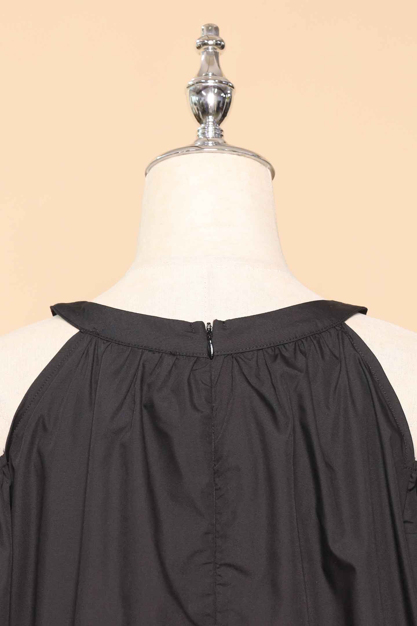 PO - Lindsey Cold Shoulder Dress in Black