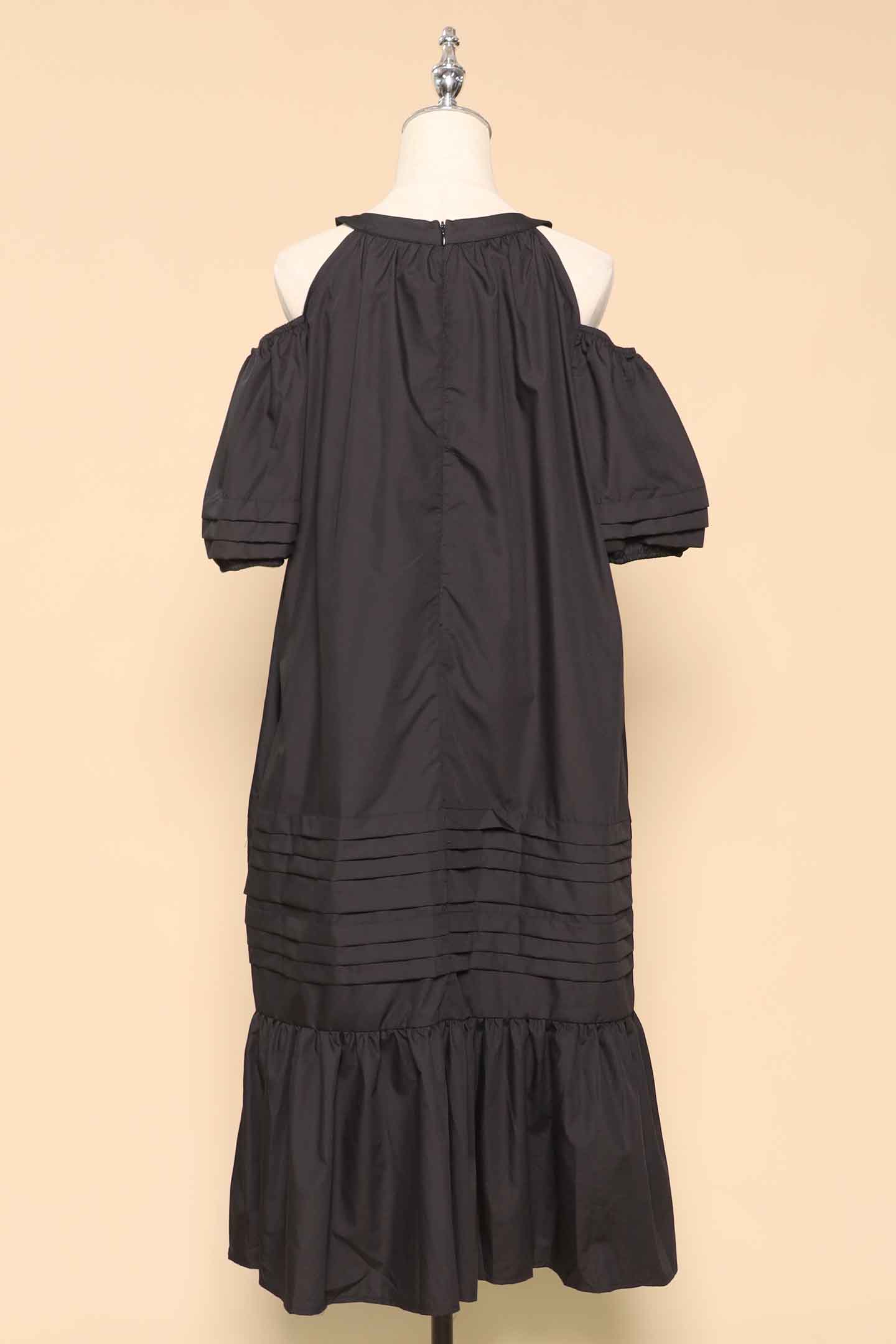 PO - Lindsey Cold Shoulder Dress in Black