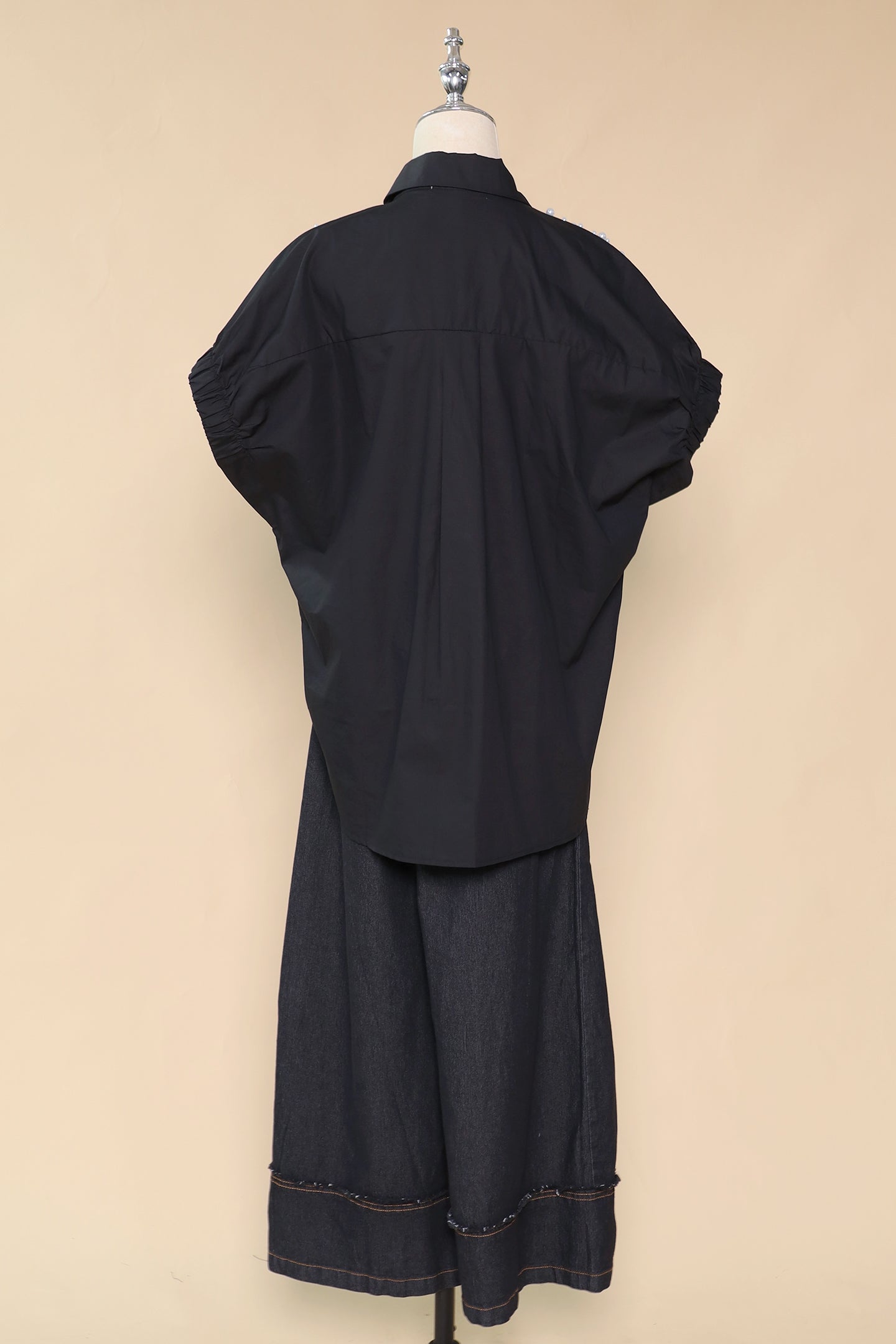 PO - Ling Pearl Top in Black