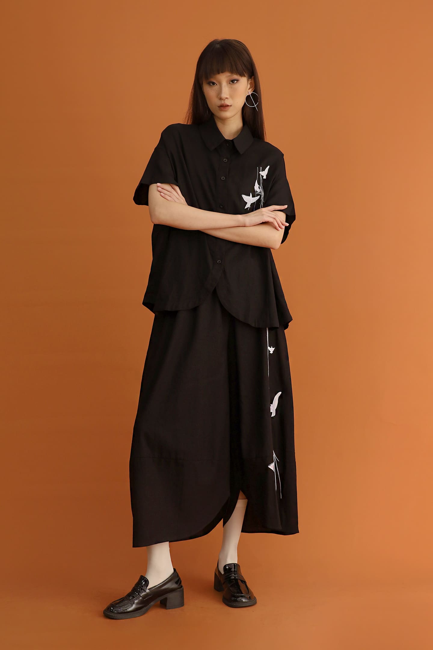 CHOSEN - Lover Dove Embroidered Pants