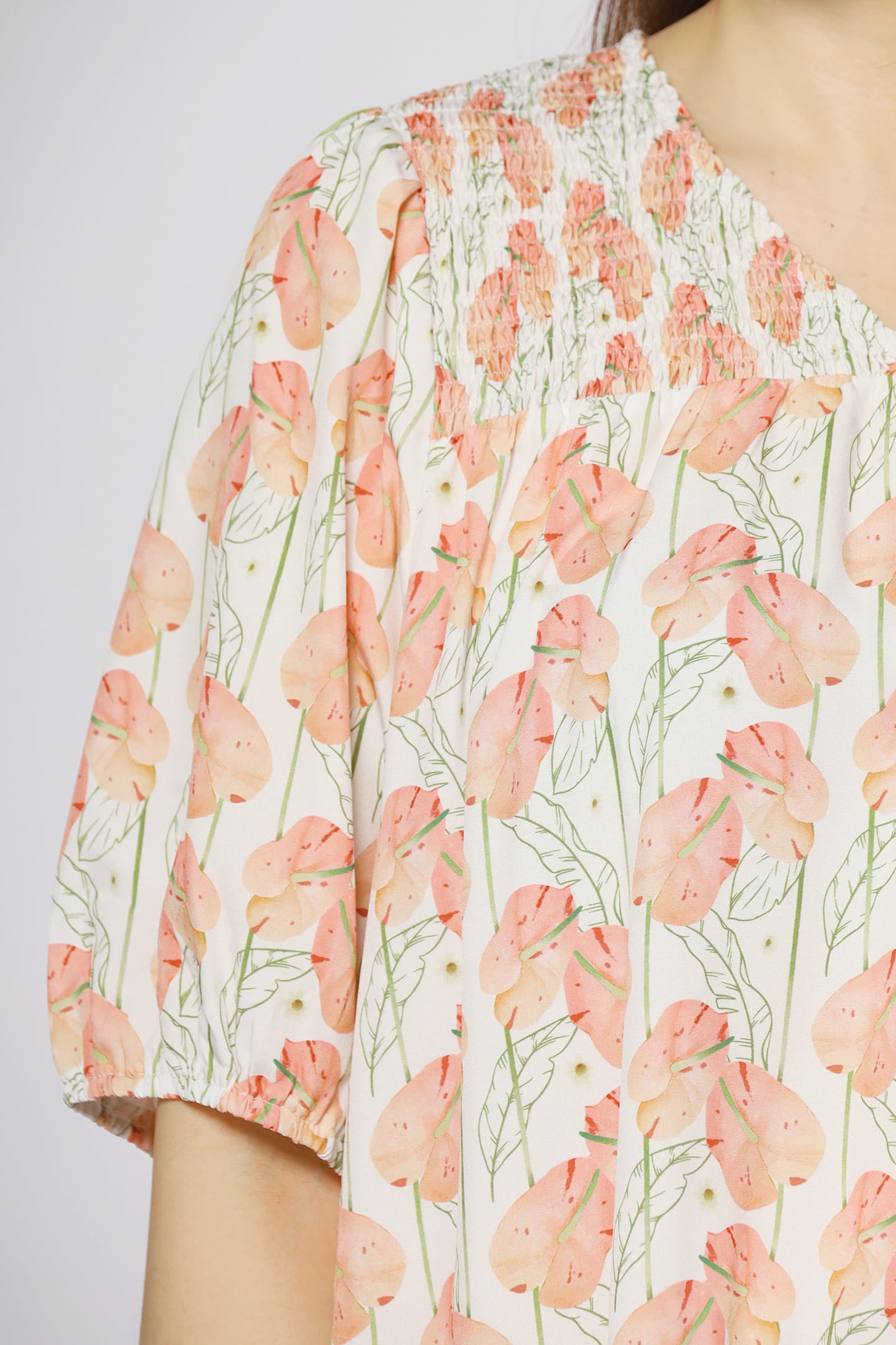 Melbourne Dress in Peach Spring