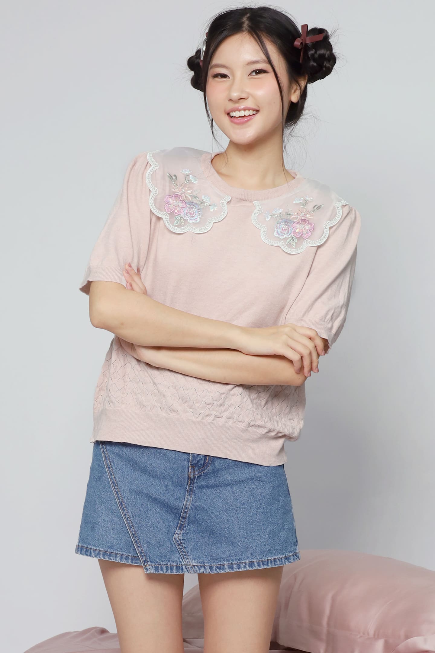 JOY - Miko Floral Embellishment Knit Top in Pastel Pink