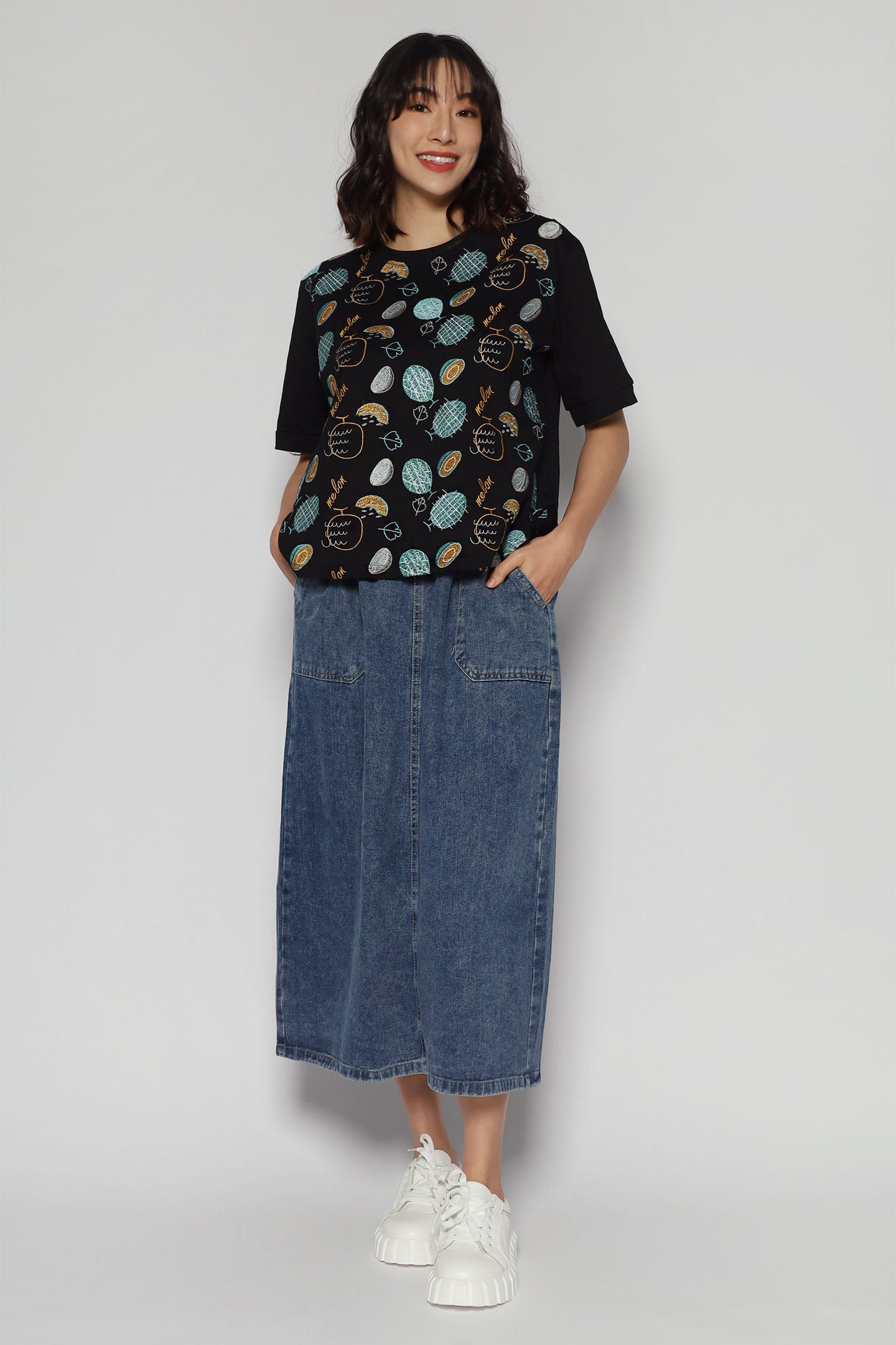 Miyabi Embroidery Top