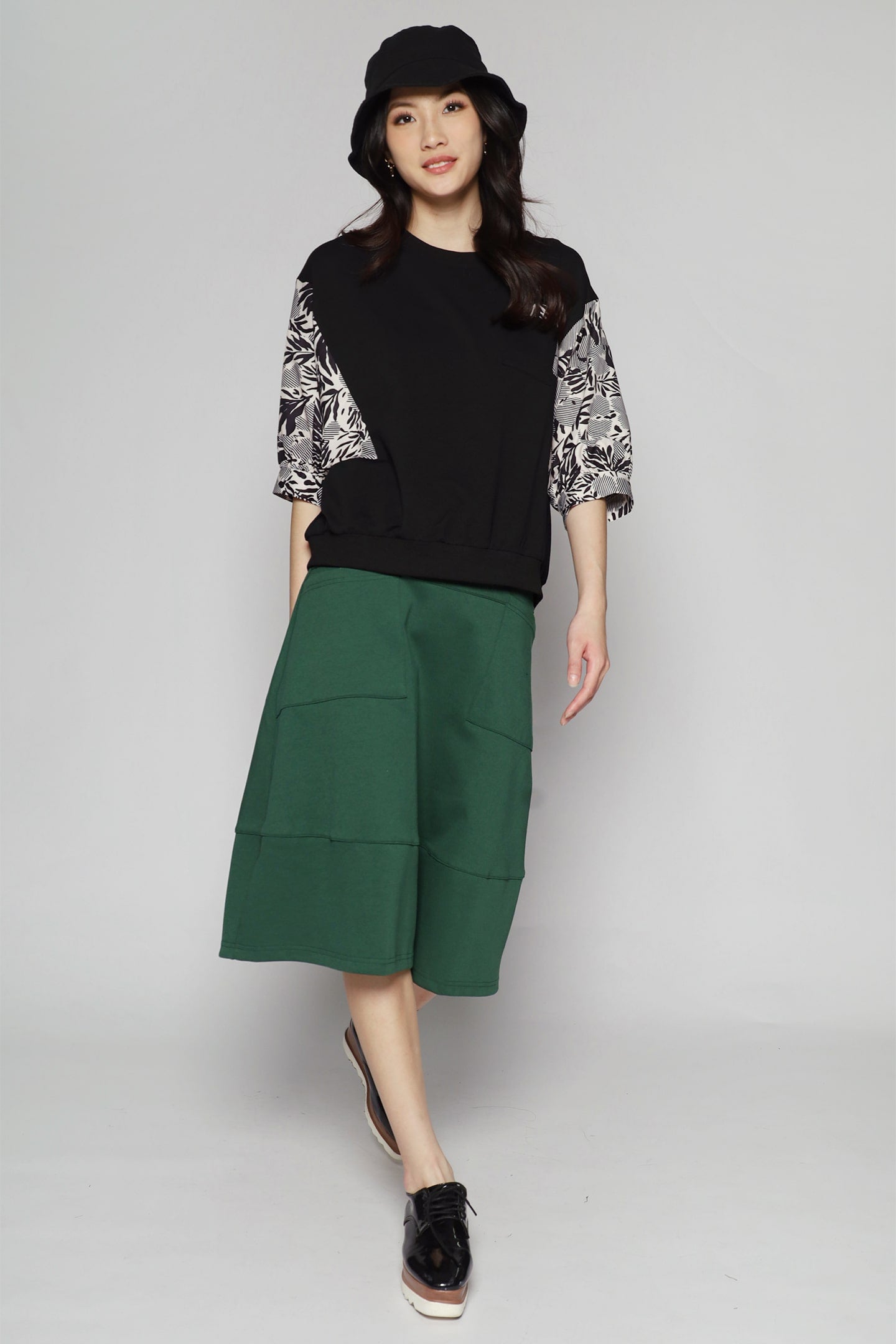 Nana Top in Abstract Leaf