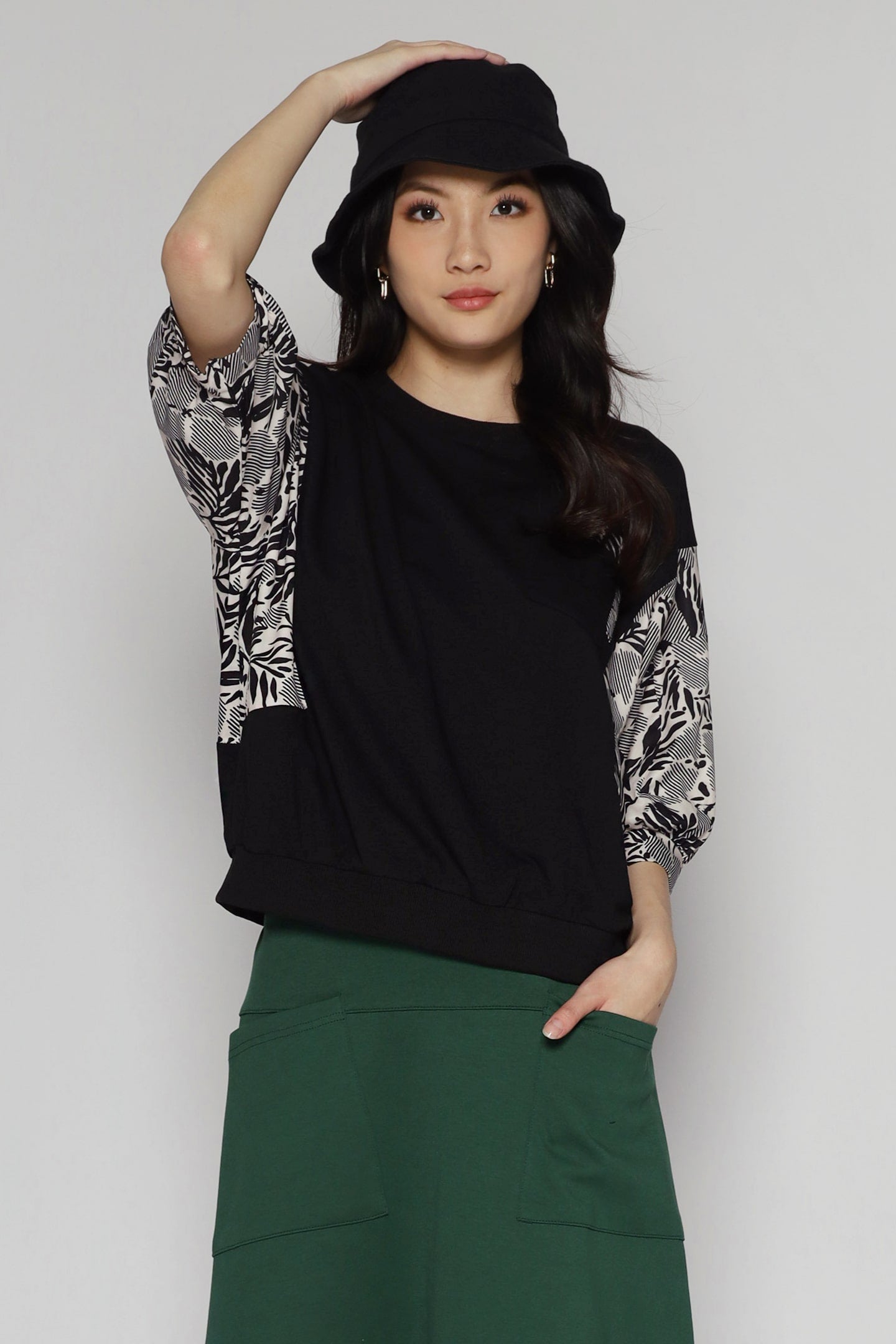 Nana Top in Abstract Leaf