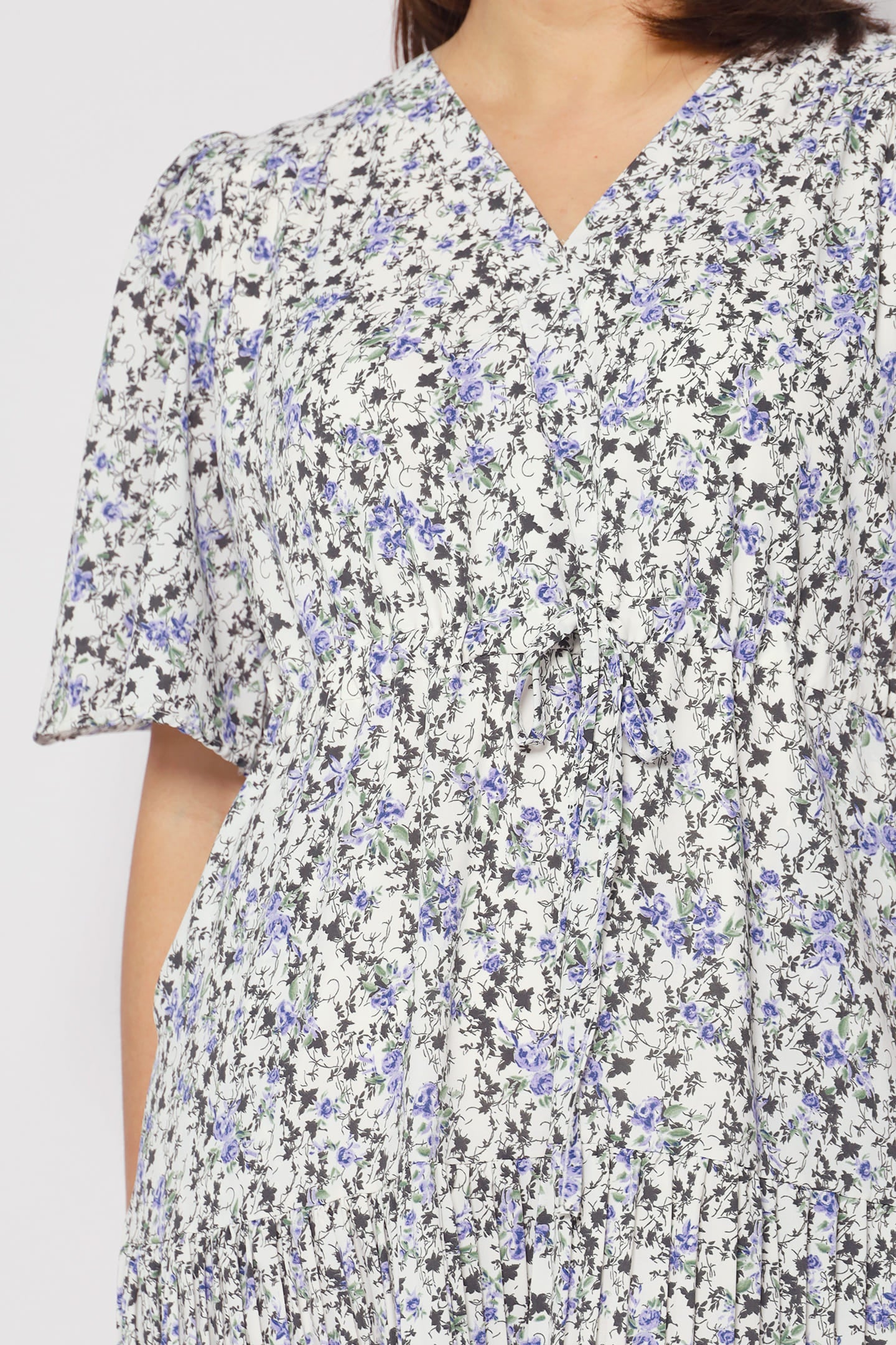 Neese Dress in Blue Field