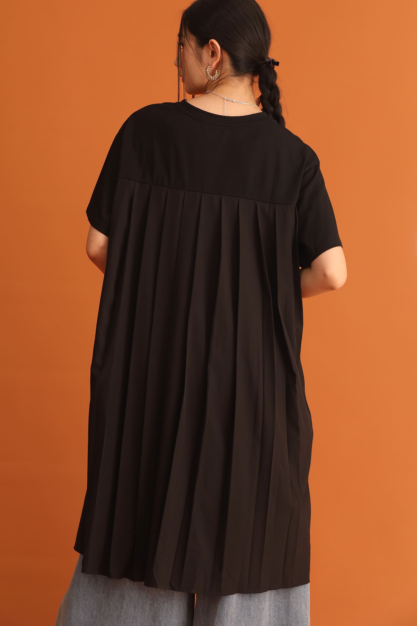 CHOSEN - Odin Back Pleated Top in Black