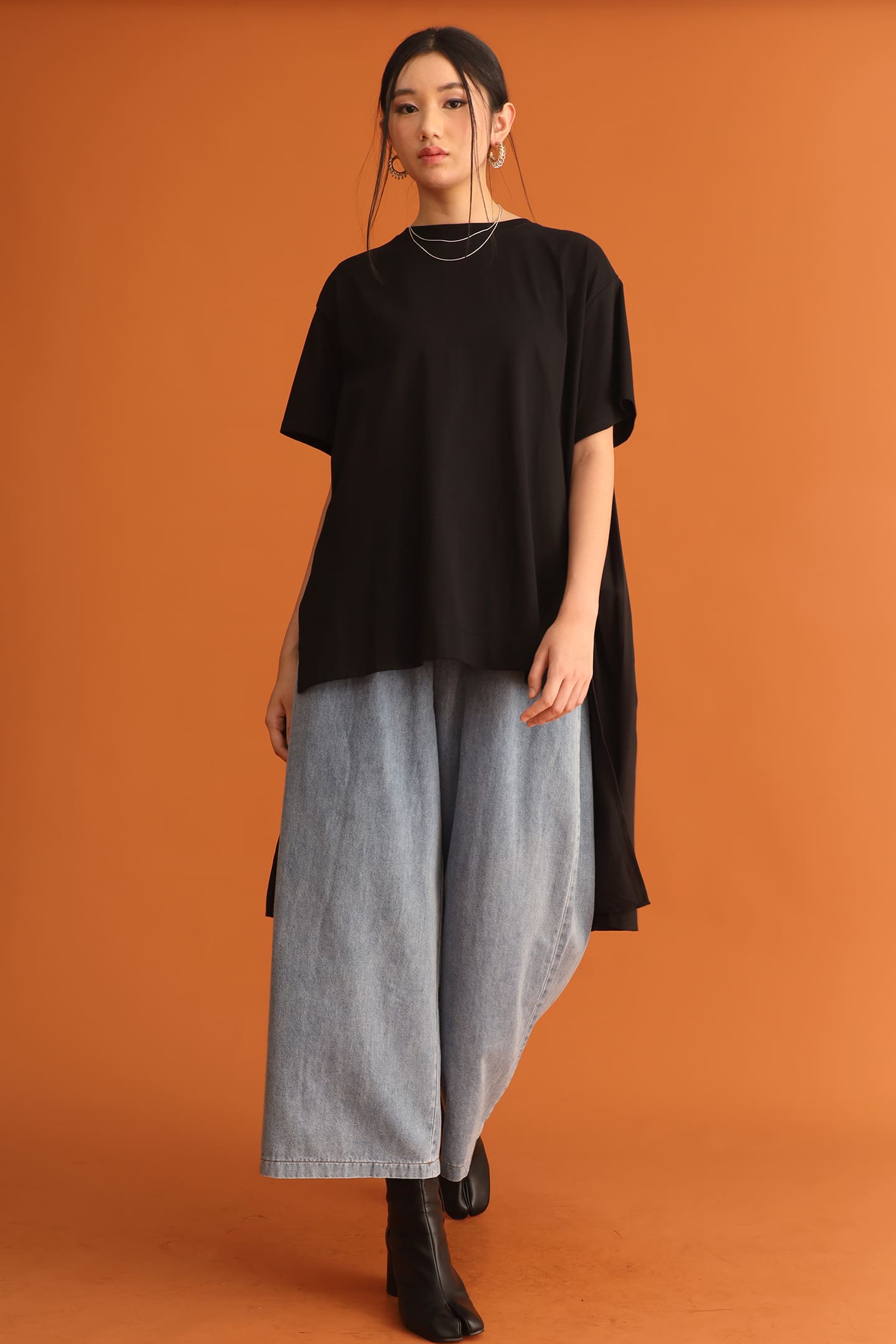CHOSEN - Odin Back Pleated Top in Black