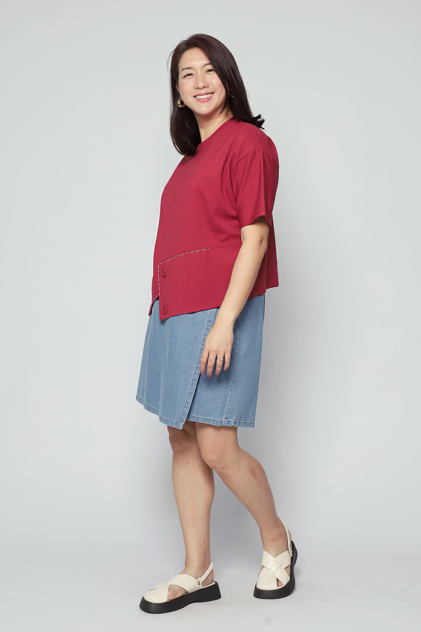 Backorders Easy By TE - Peiling Button Top in Red