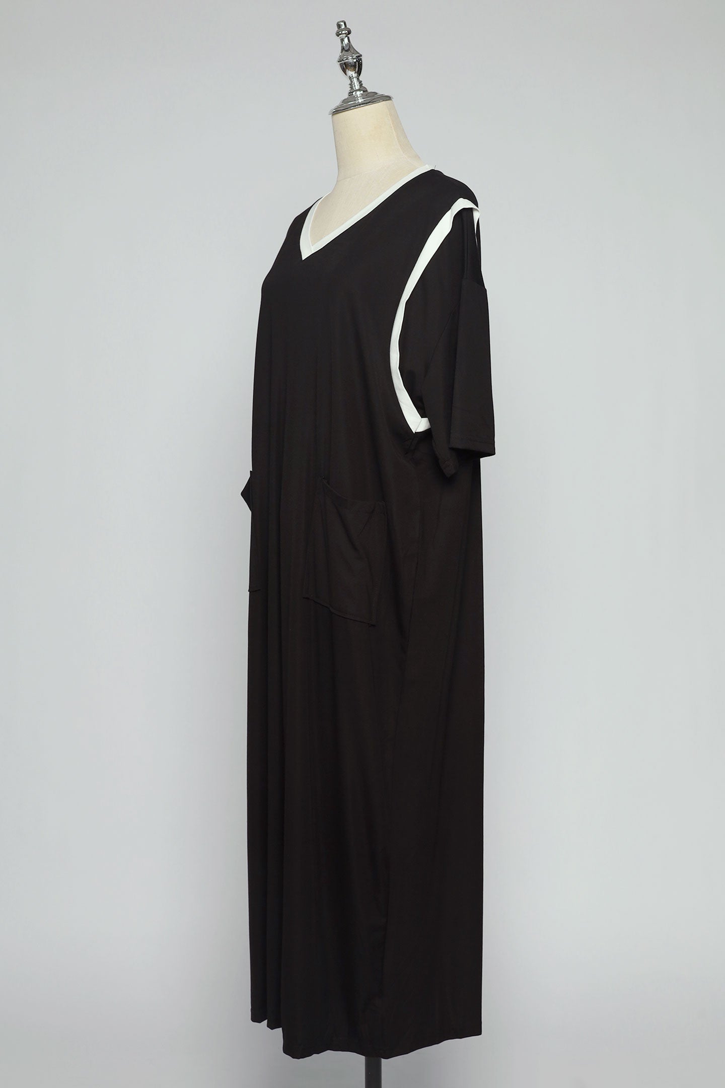 PO - Perlina Dress in Black