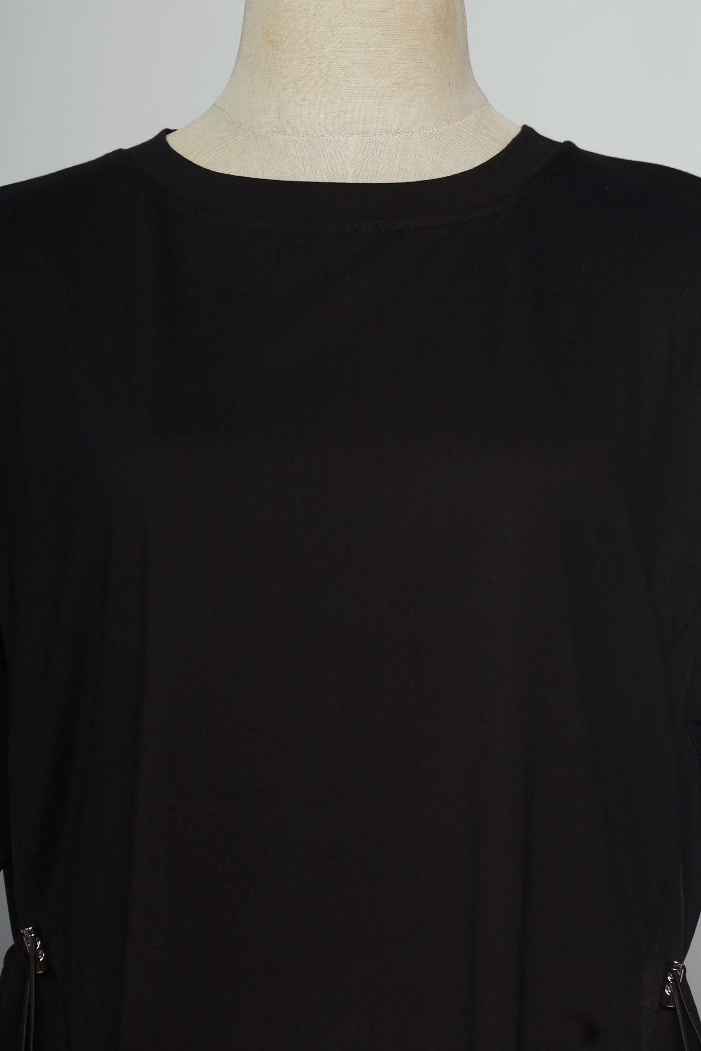 PO - Pipi Dress in Black