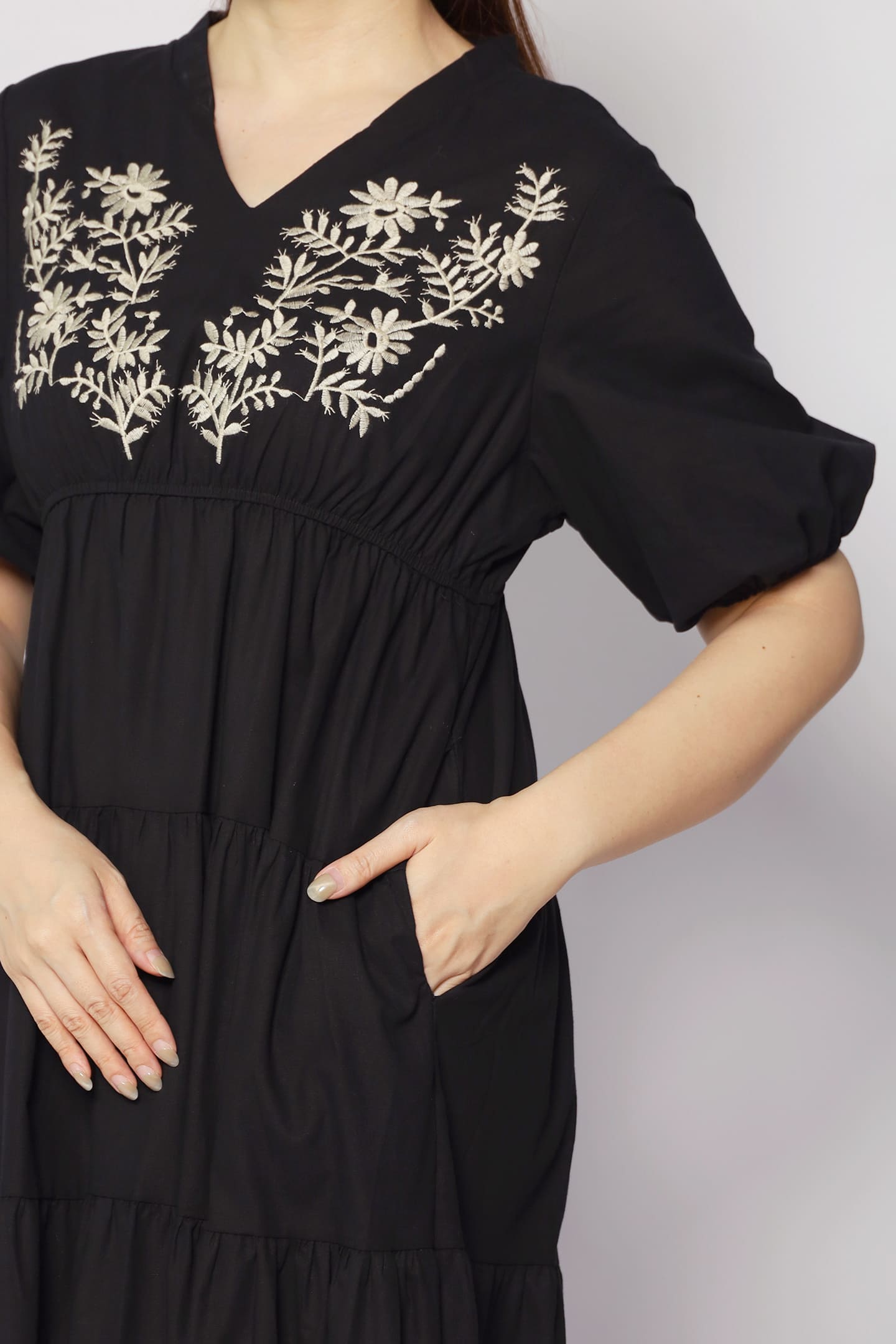 Backorders Porter Embroidery Dress in Black