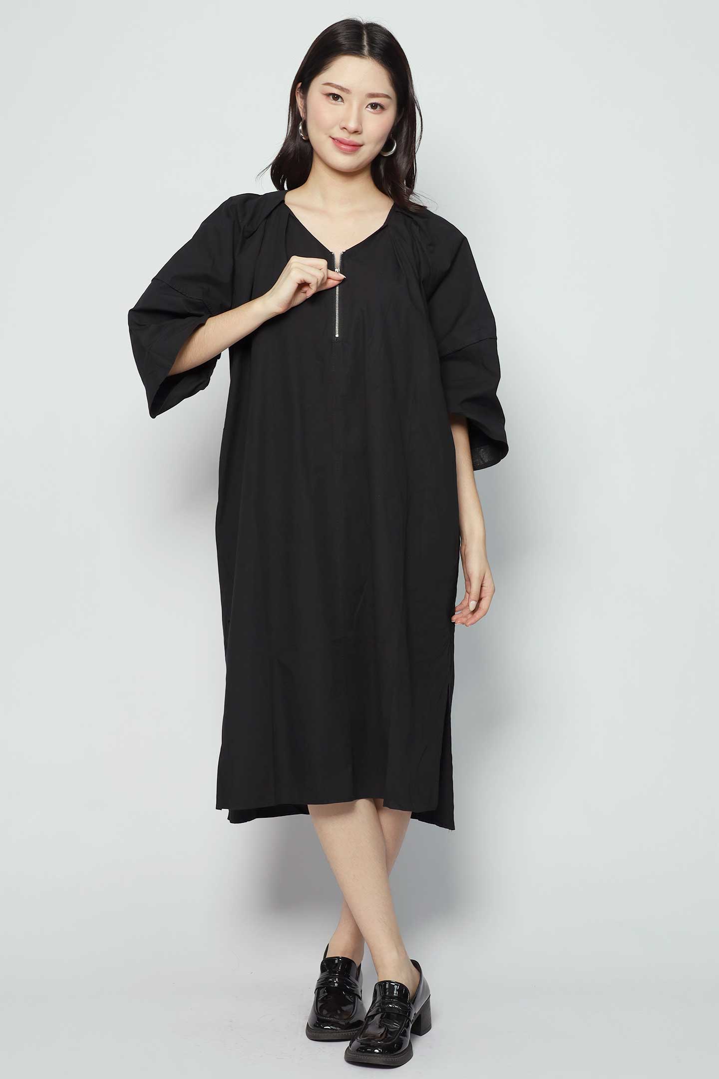Radley Zipper Dress in Black