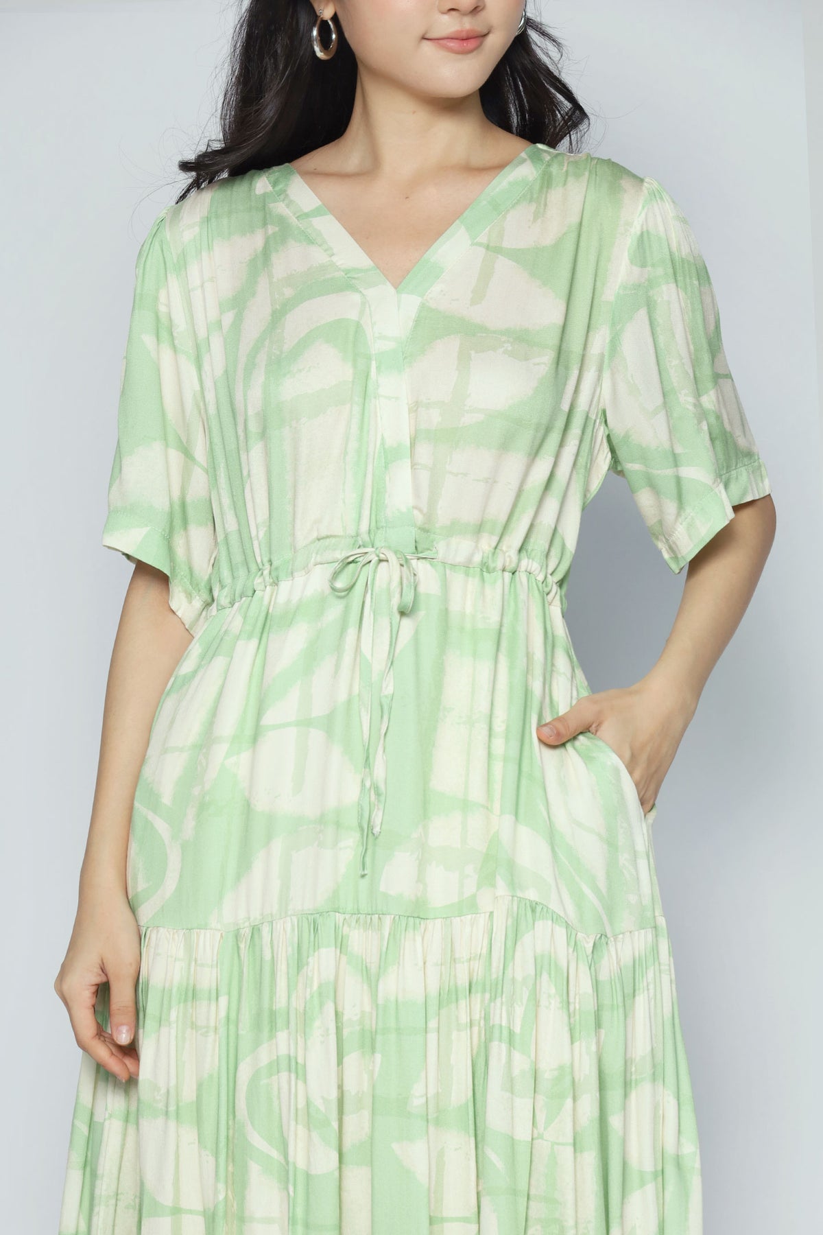 Reisha Dress in Sage Strokes