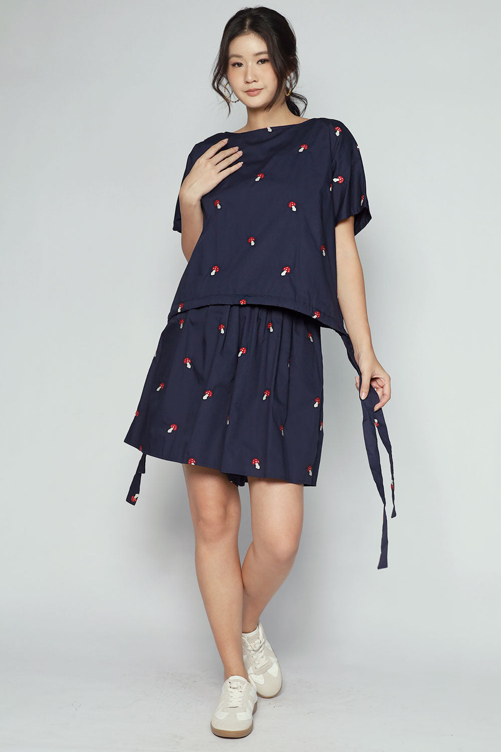 Ririsu Reversible Top in Mochi Mushroom