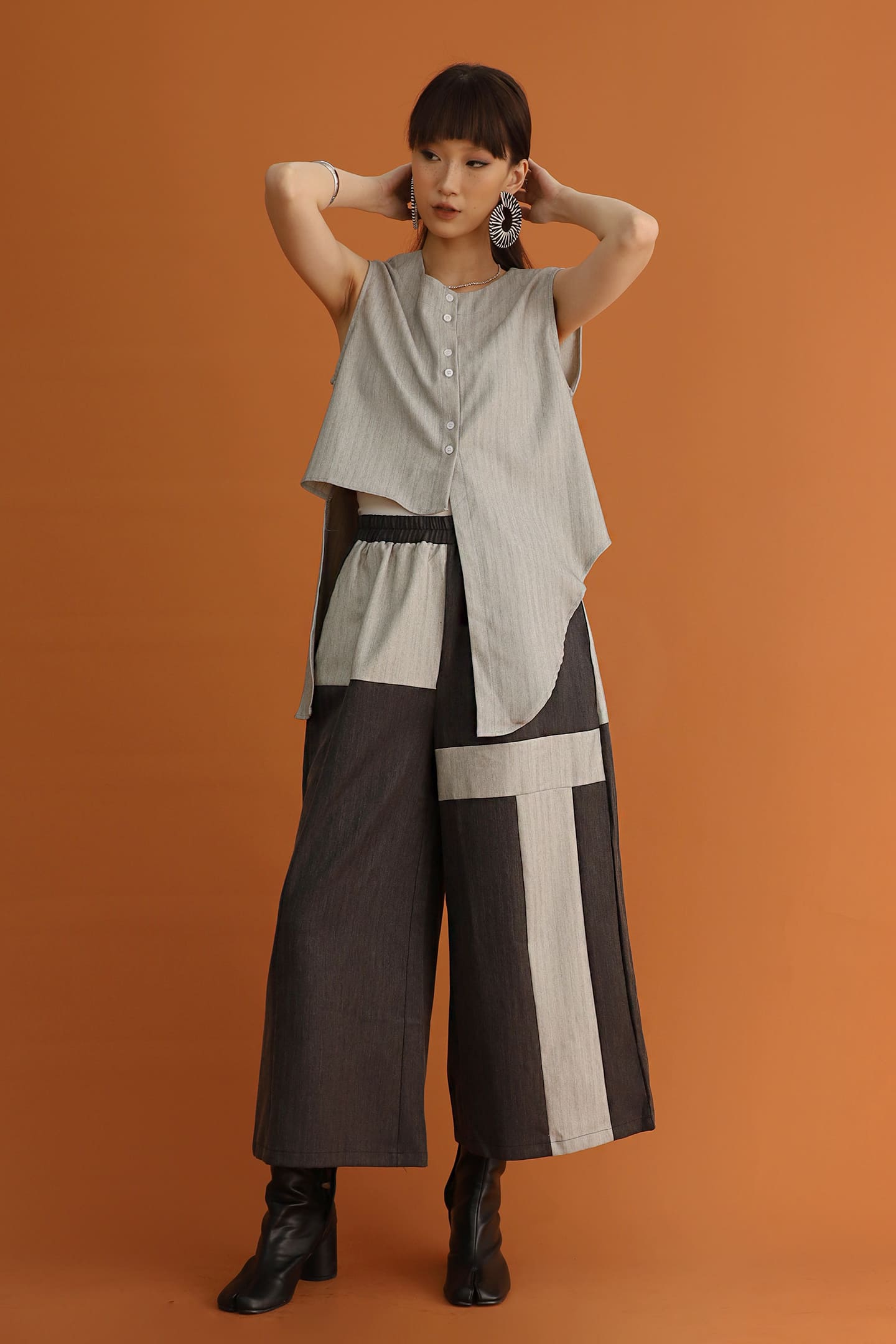 CHOSEN - Rishi Asymmetrical Vest in Grey