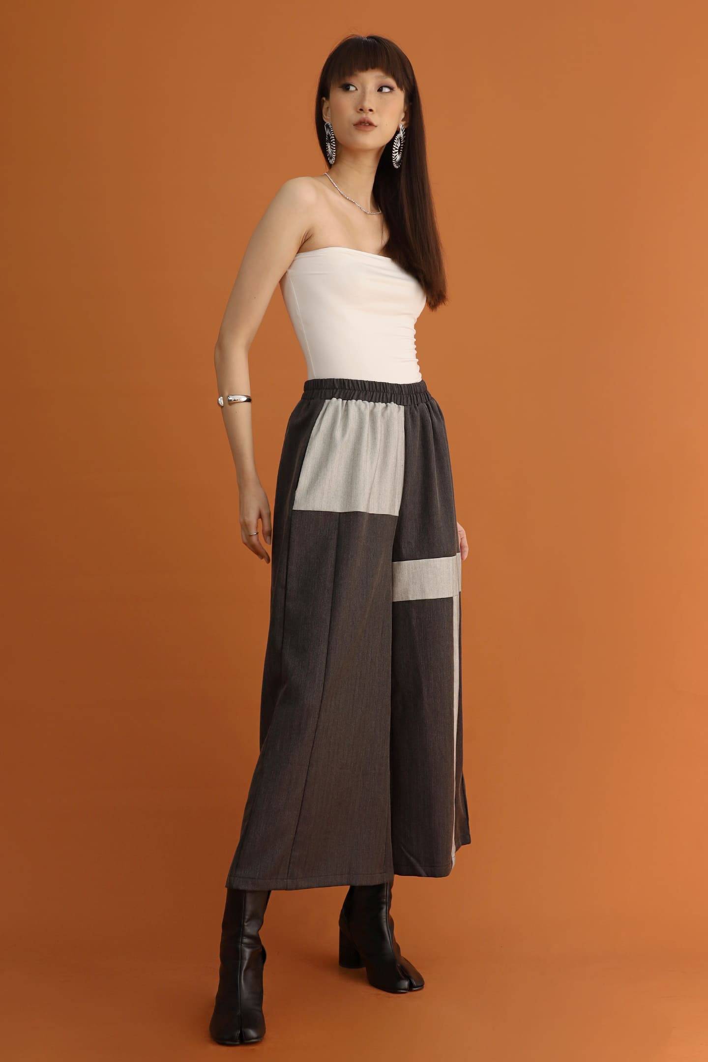 CHOSEN - Roko Pants in Grey Black