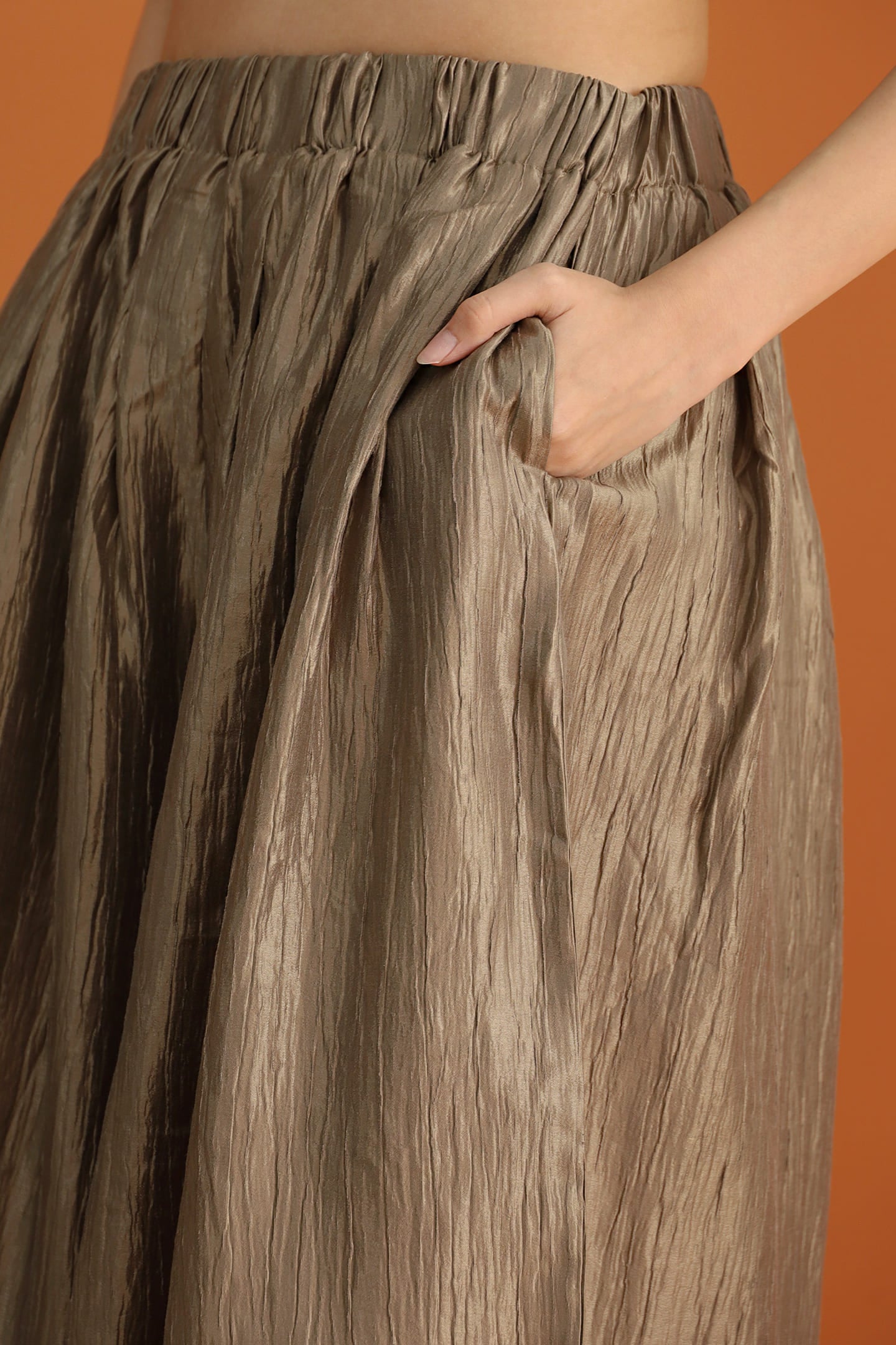 CHOSEN - Ryo Culottes Pants in Gold