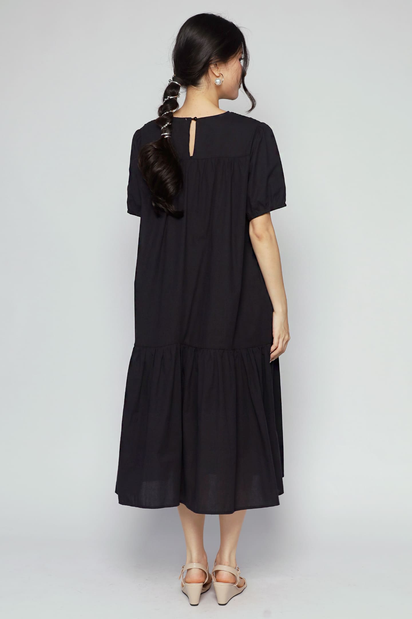 Sab Tiered Dress in Black