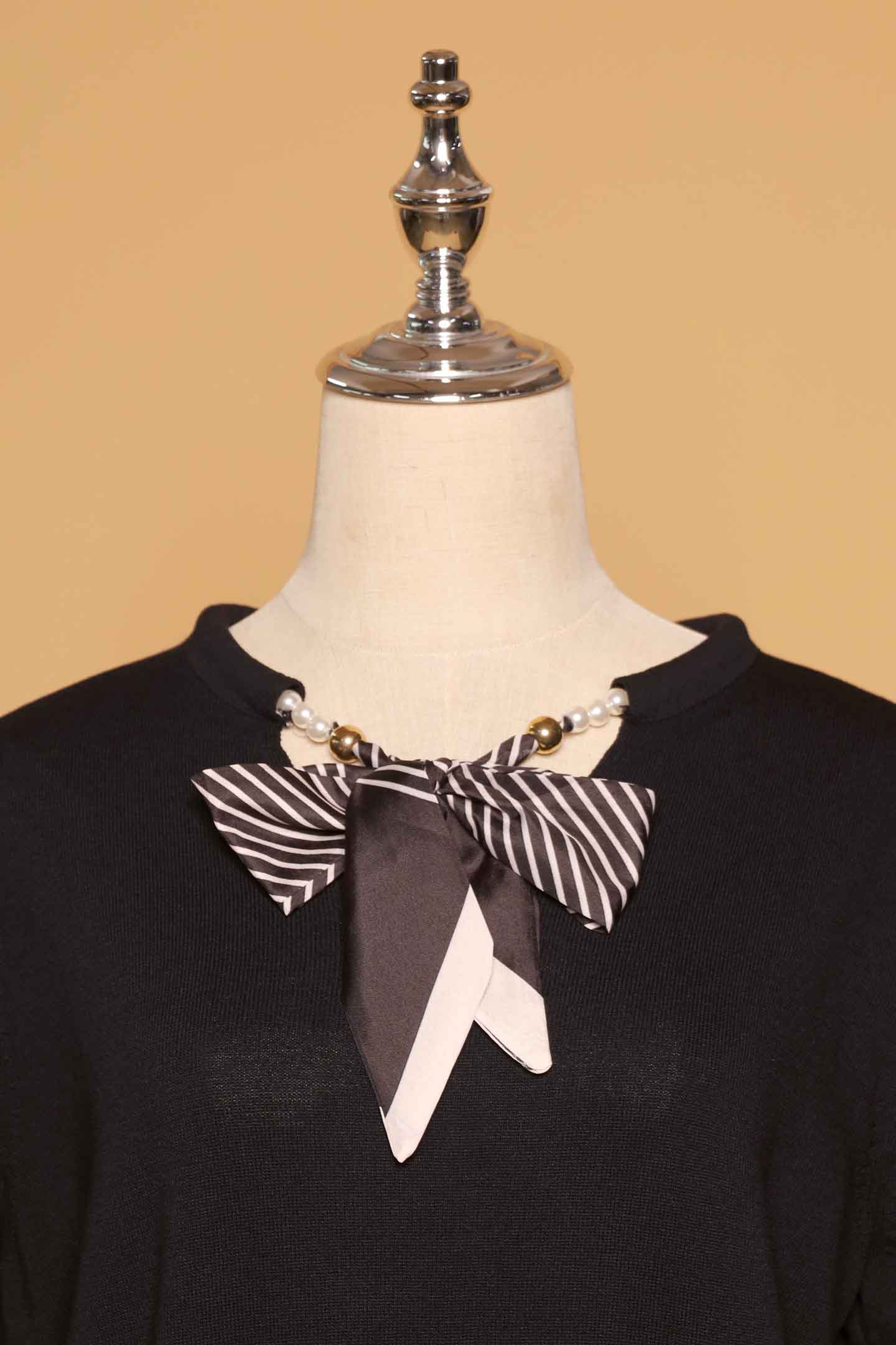 PO - Scarf Accent Knit Dress