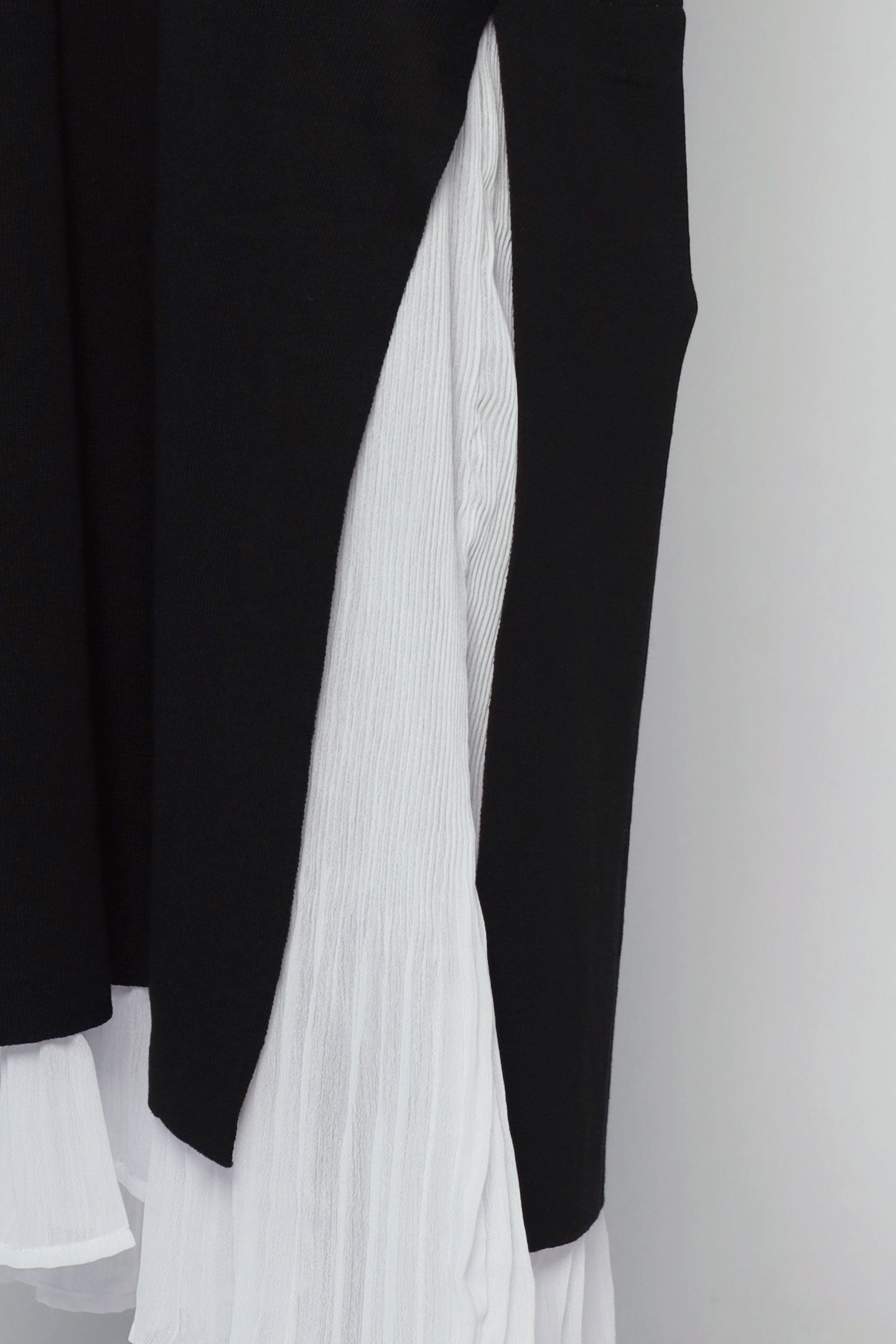 PO - Serane Knit Lace Dress