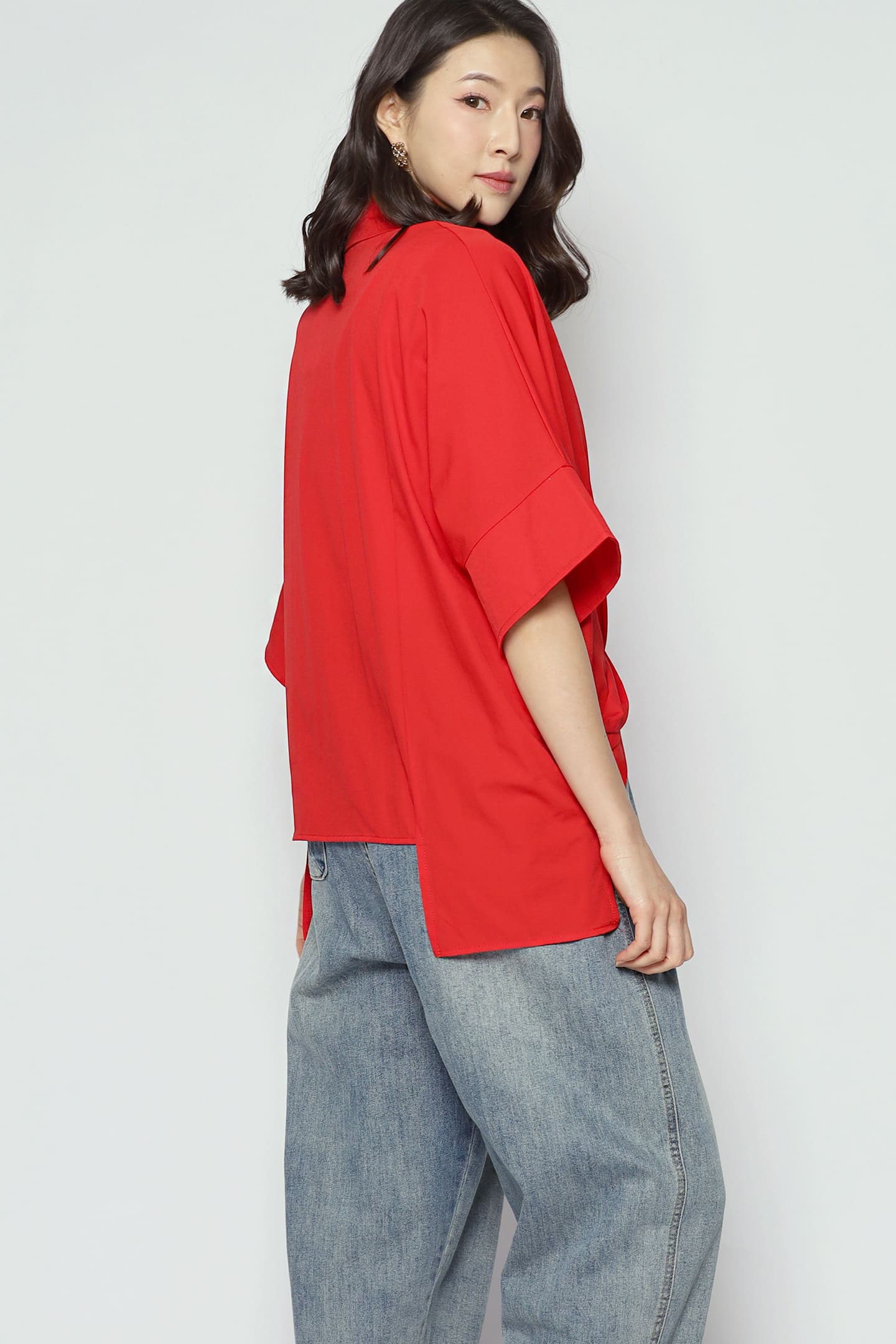 Backorders Shun Top in Red