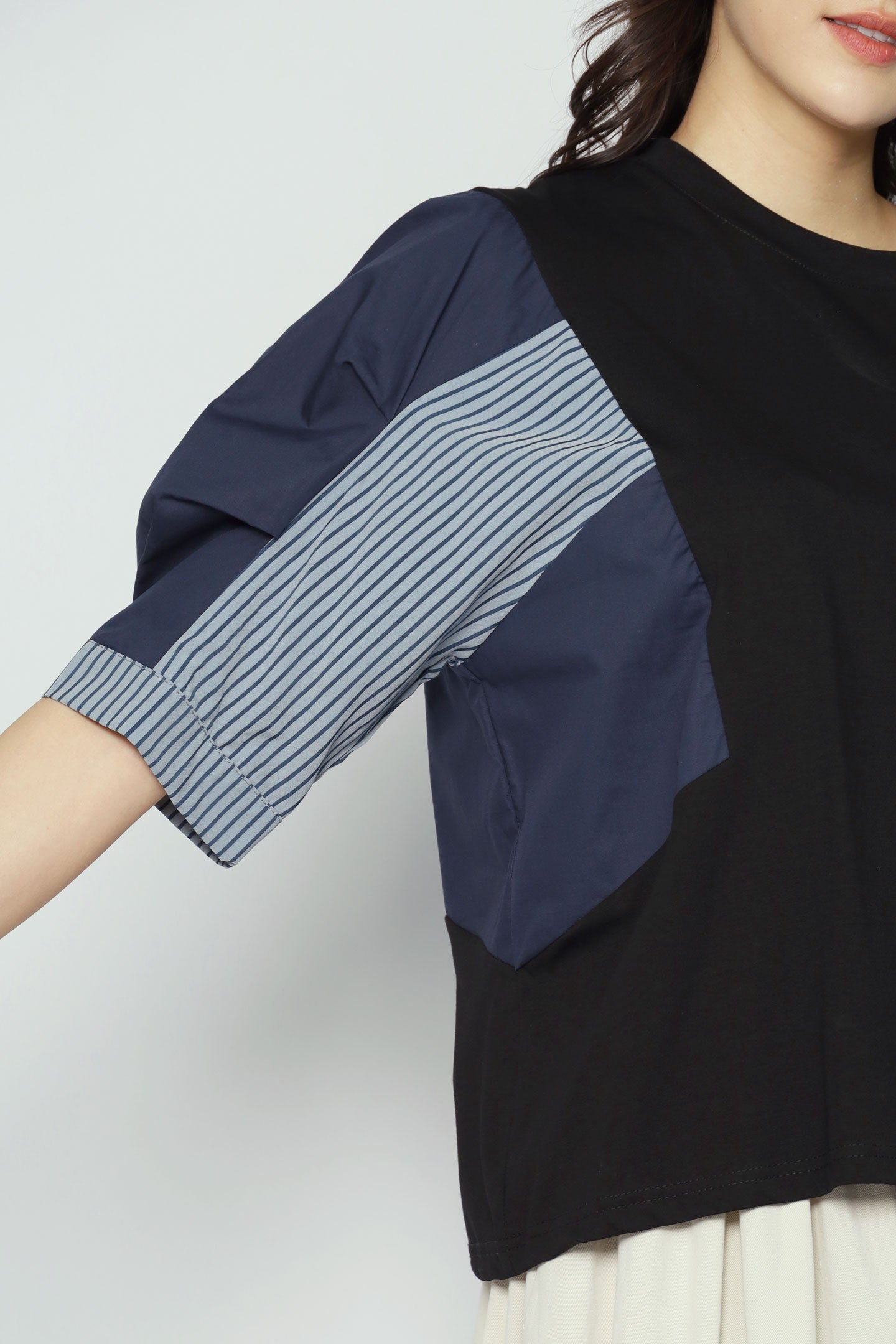 Siwei Colourblock Top in Black