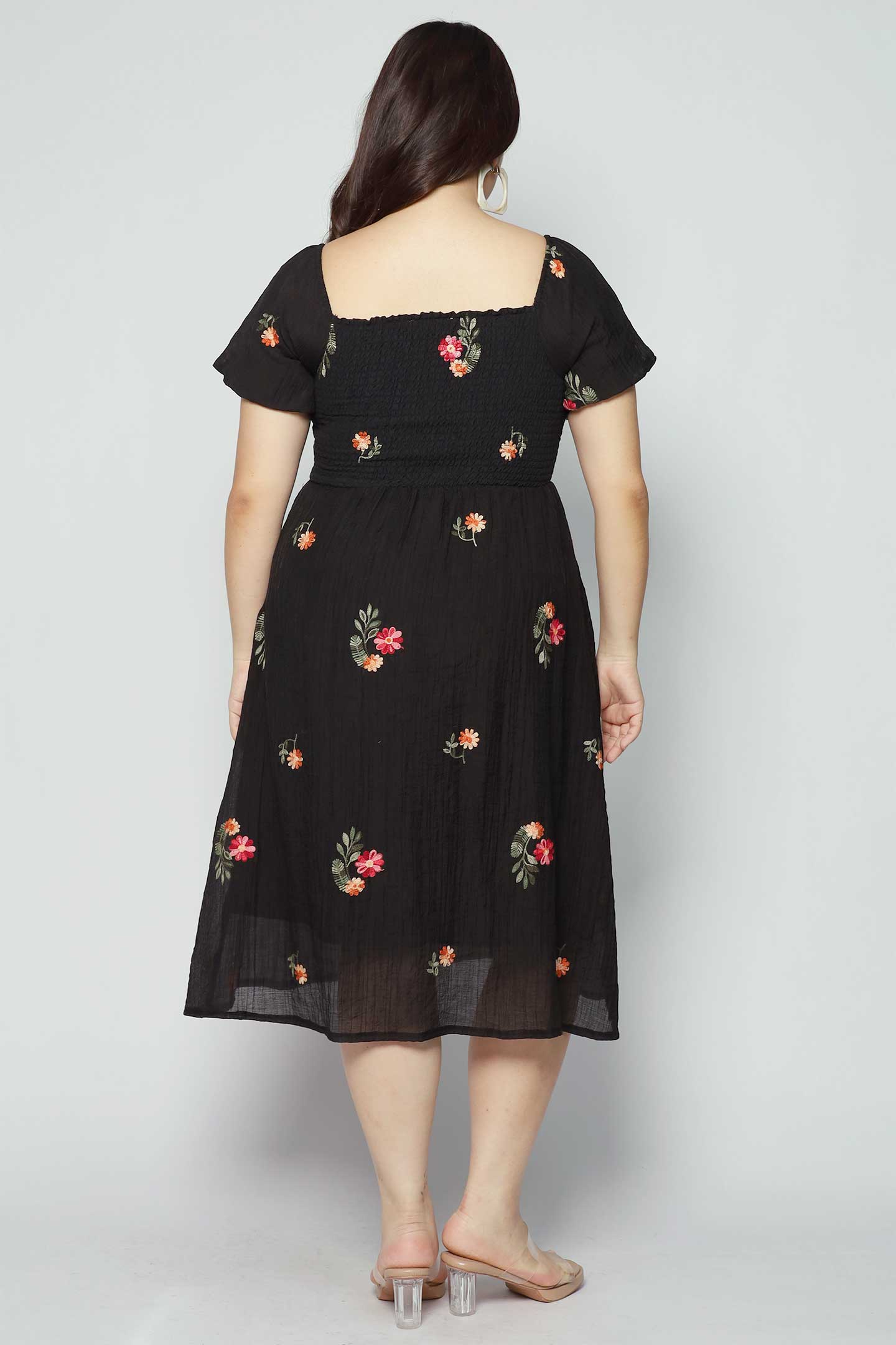 Sora Dress in Bloomingdale