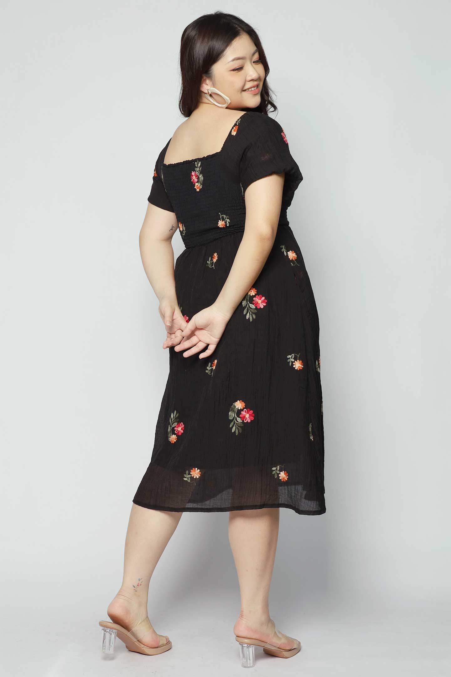 Sora Dress in Bloomingdale