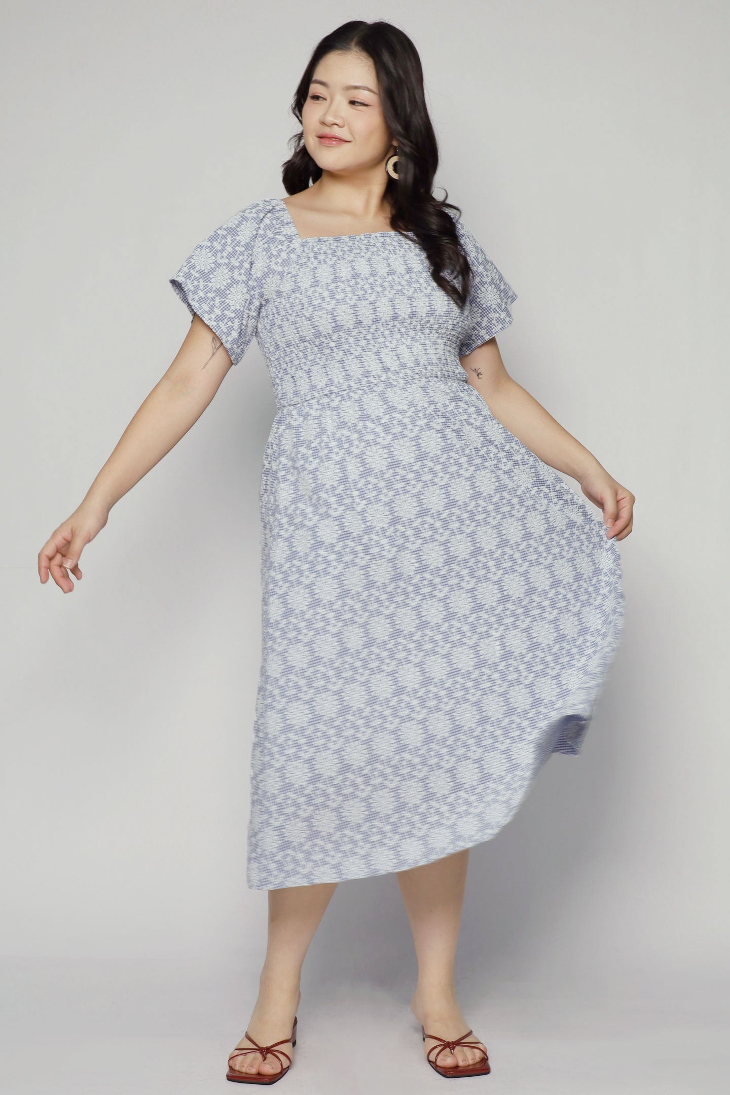 Sora Dress in Gingham Field