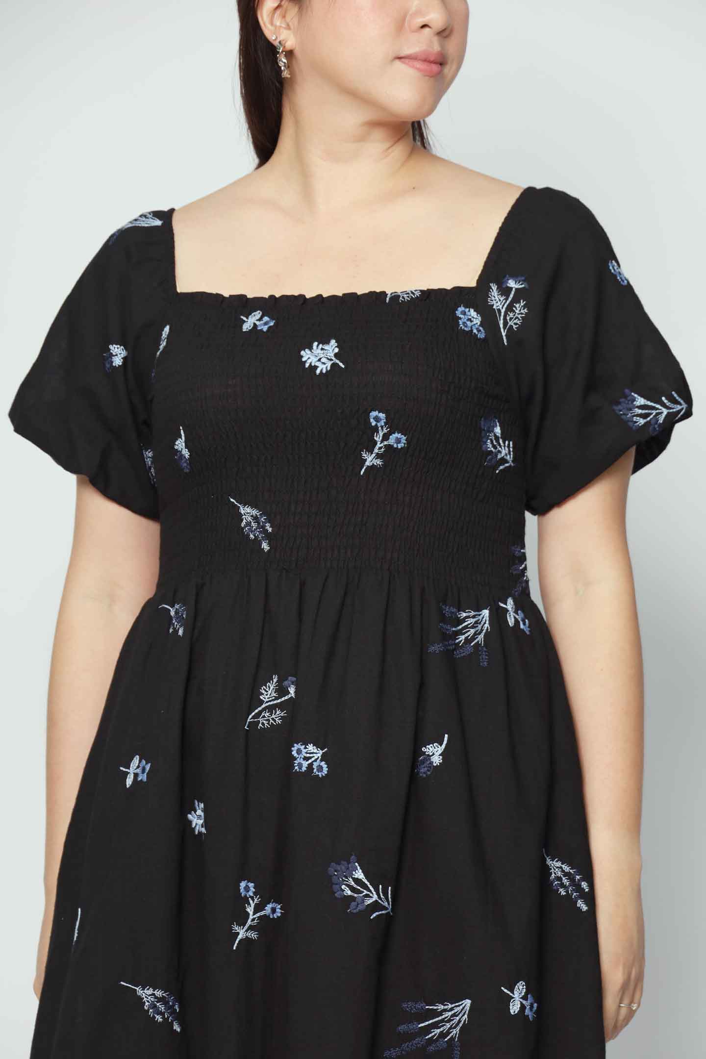 Sora Dress in Starry Bouquet