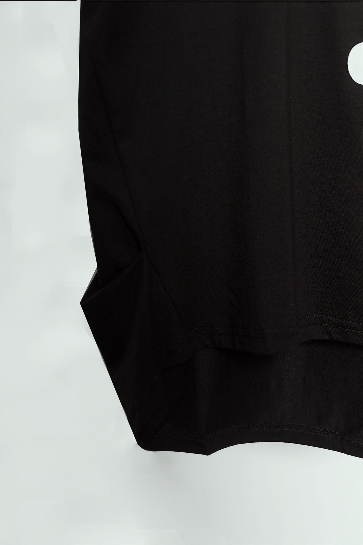 Easy by TE - Sphere Printed Top in Black