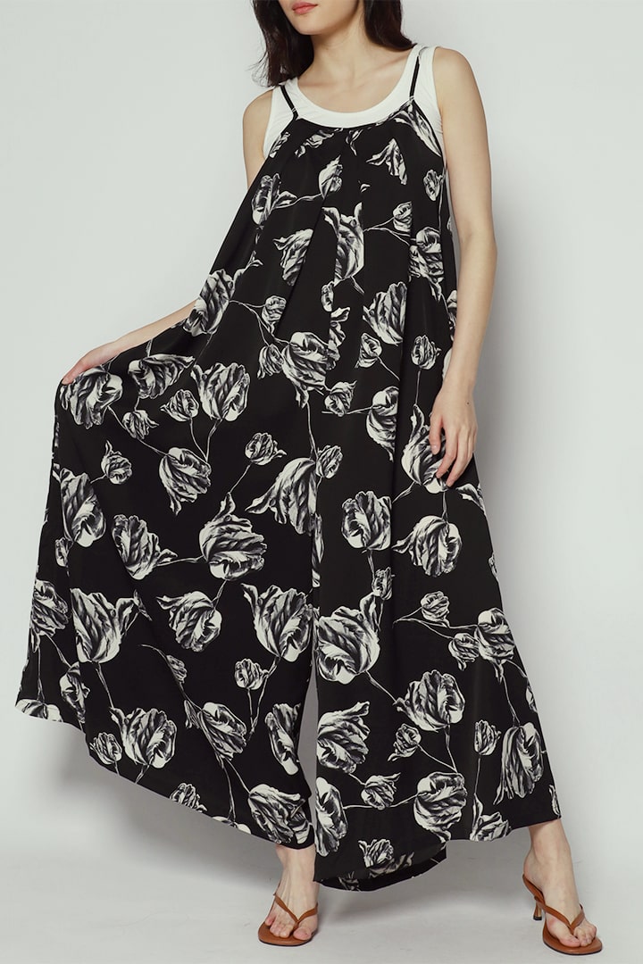 Soxie Jumpsuit in Rose Print