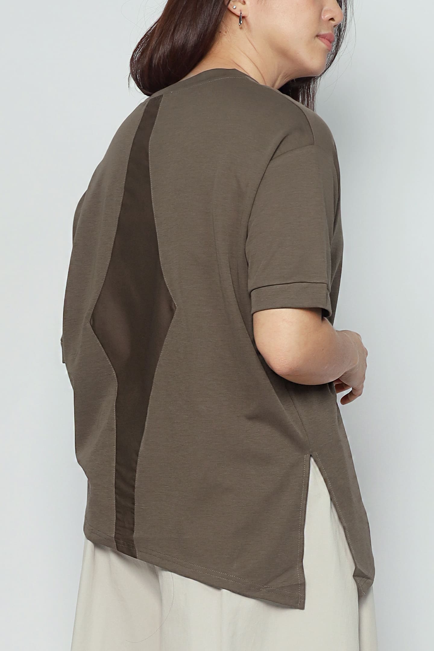 Easy By TE - Step Out Top in Olive