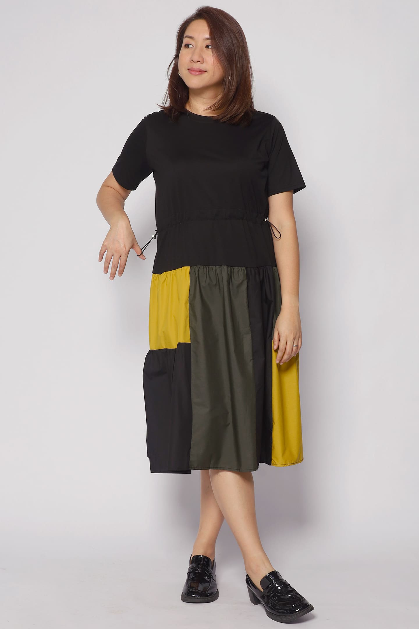 Backorders Tania Colourblock Dress in Yellow Green