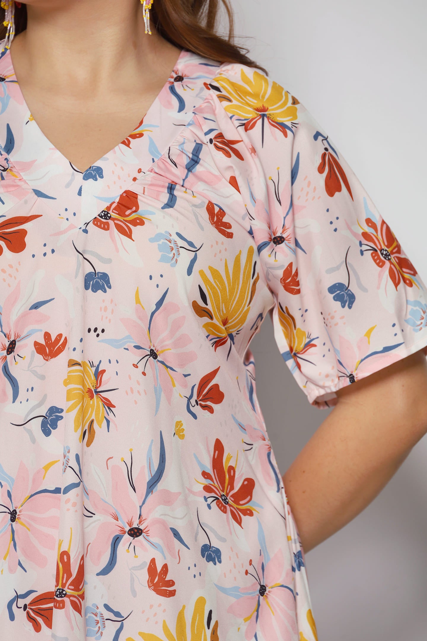 Tayler V Dress in Autumn Breeze