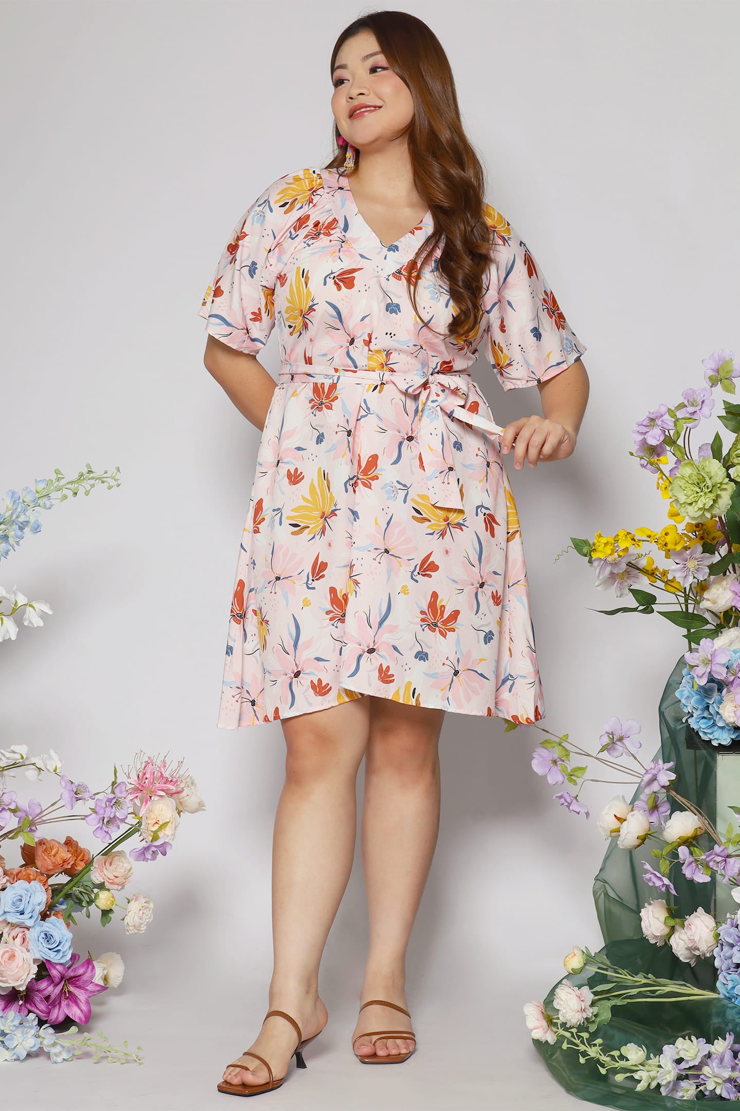 Tayler V Dress in Autumn Breeze