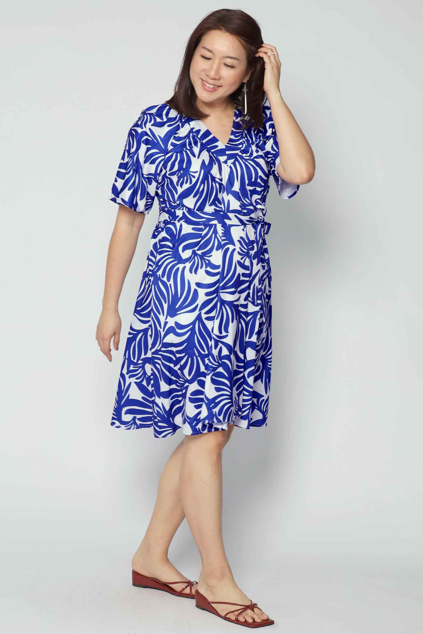 Tayler V Dress in Blue Fortune
