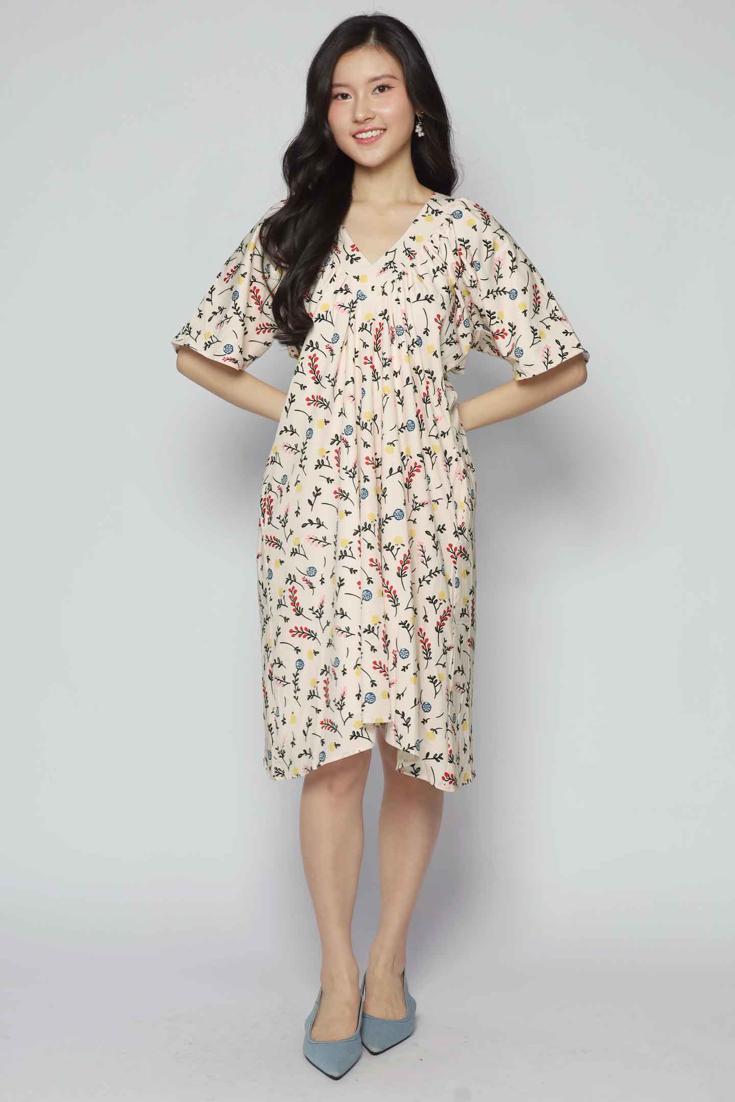 Tayler V Dress in Flourish Ville