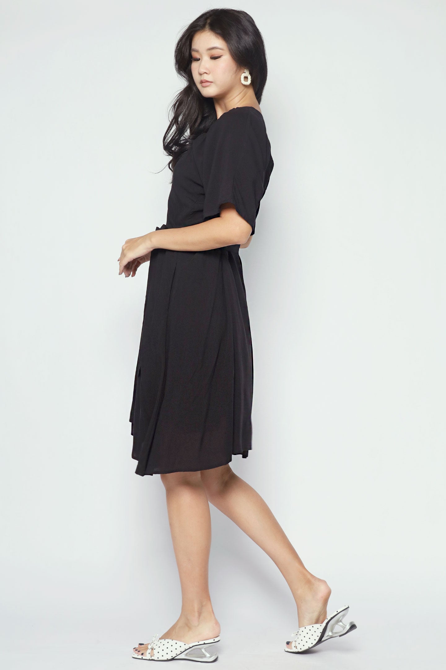 Tayler V Dress in Black