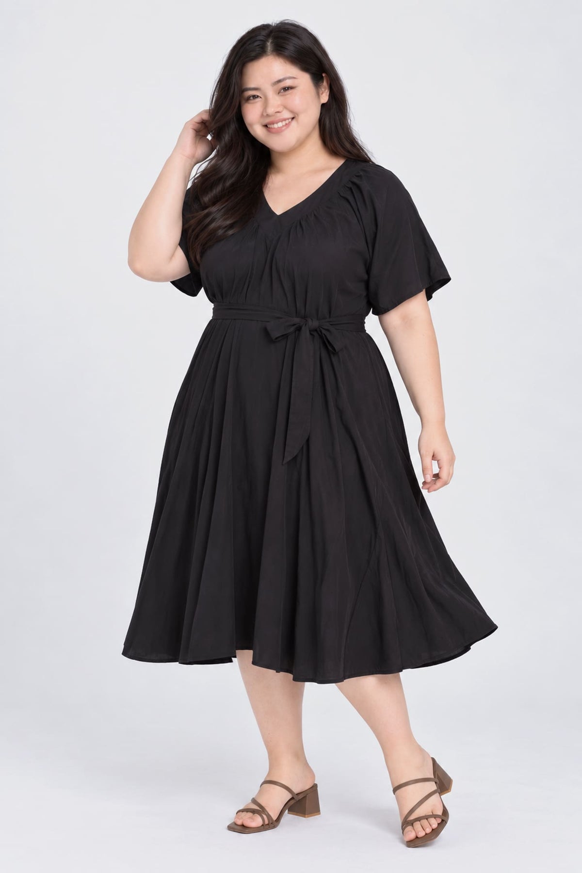 TE+ : Whitney V Dress in Black