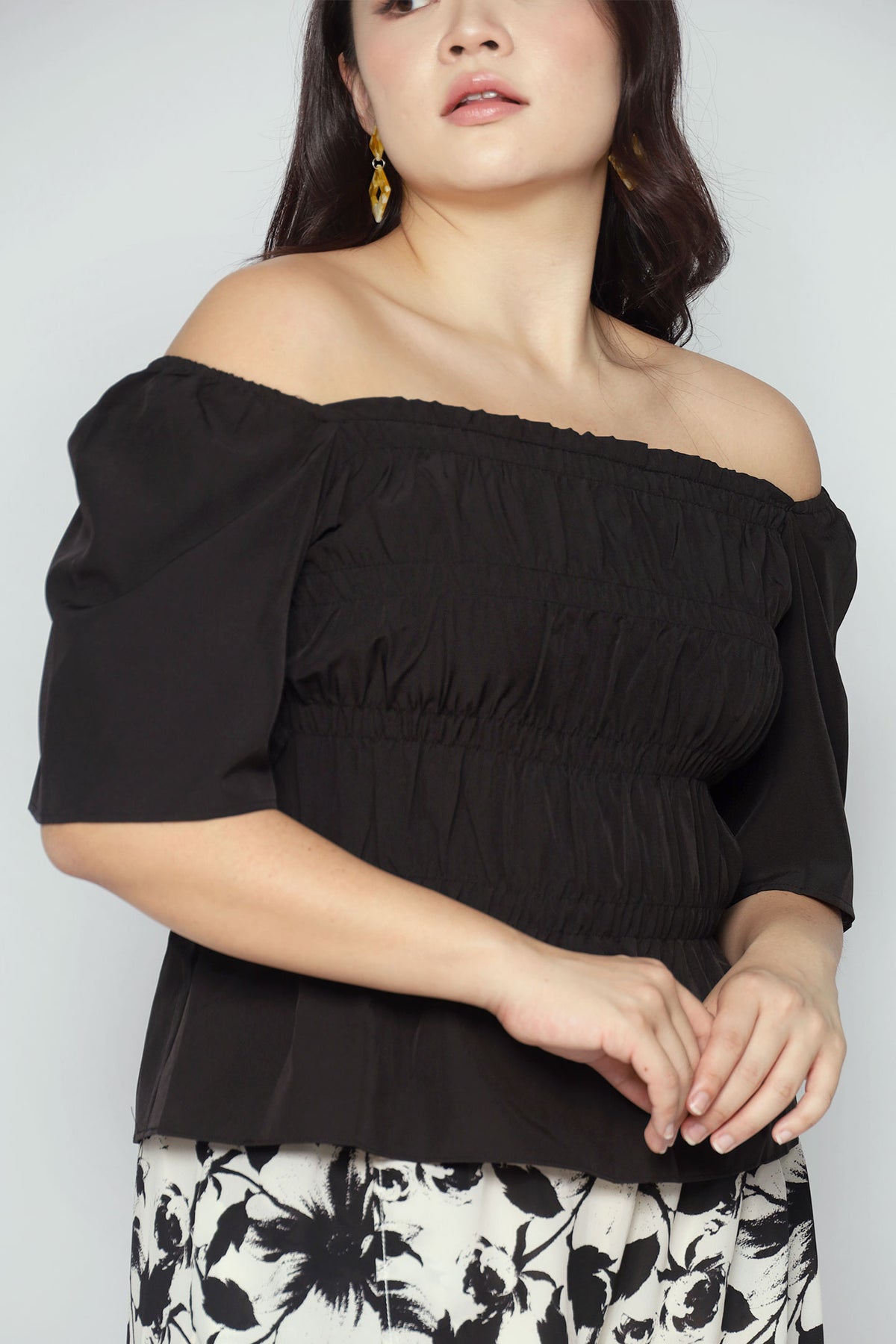 Tokyo Top in Black