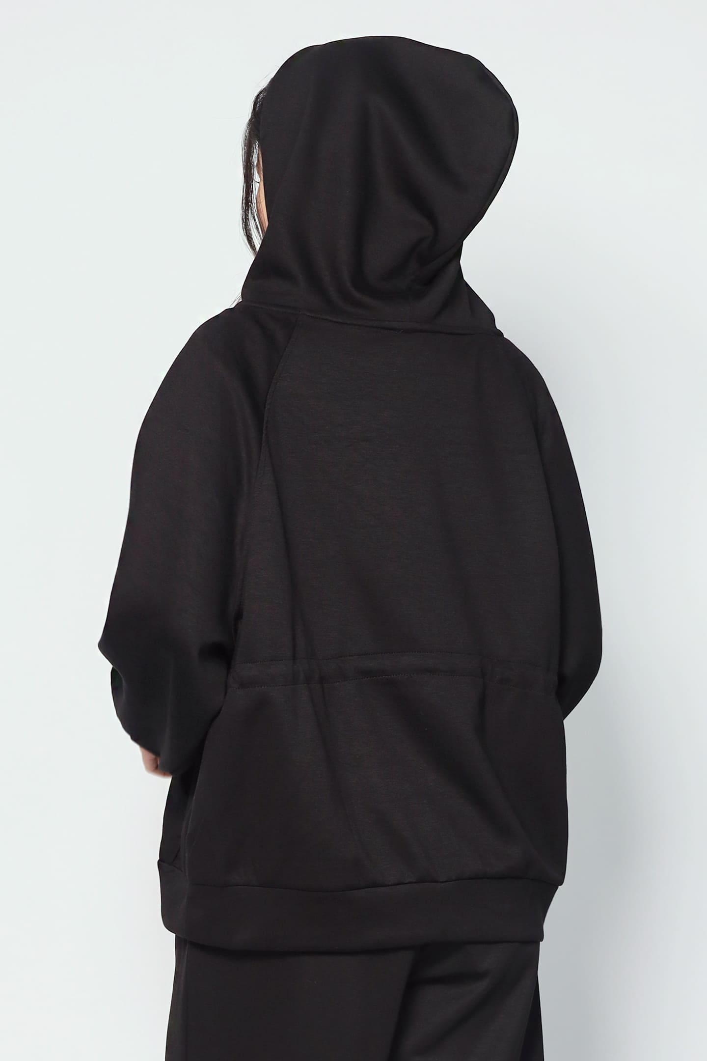 JOY - Traveller Hoodie in Black