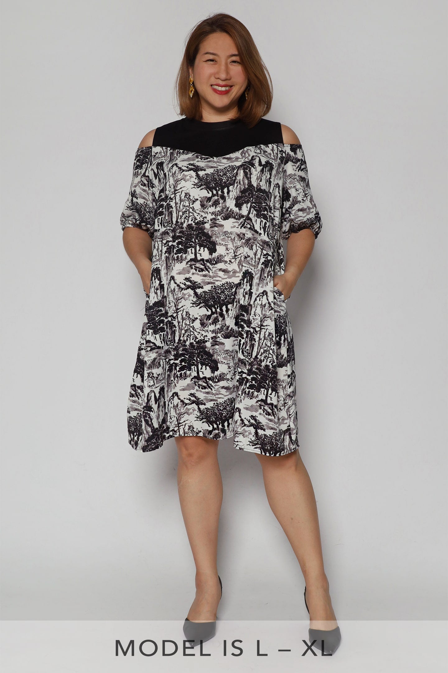 Venus Dress in Scenic View